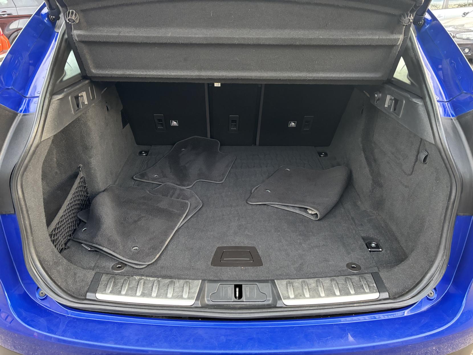 Jaguar F-PACE 2.0 D180 R-Sport SUV 5dr Diesel Auto AWD Euro 6 (s/s) (180 ps)