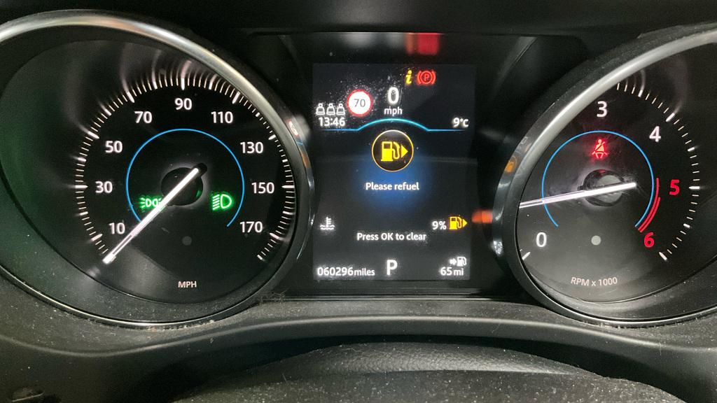 Jaguar F-PACE 2.0 D180 R-Sport SUV 5dr Diesel Auto AWD Euro 6 (s/s) (180 ps)