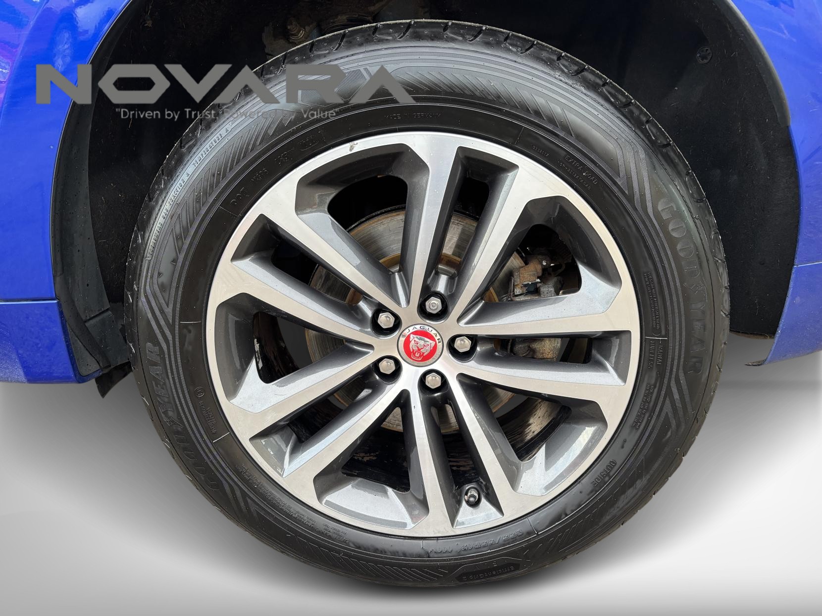 Jaguar F-PACE 2.0 D180 R-Sport SUV 5dr Diesel Auto AWD Euro 6 (s/s) (180 ps)