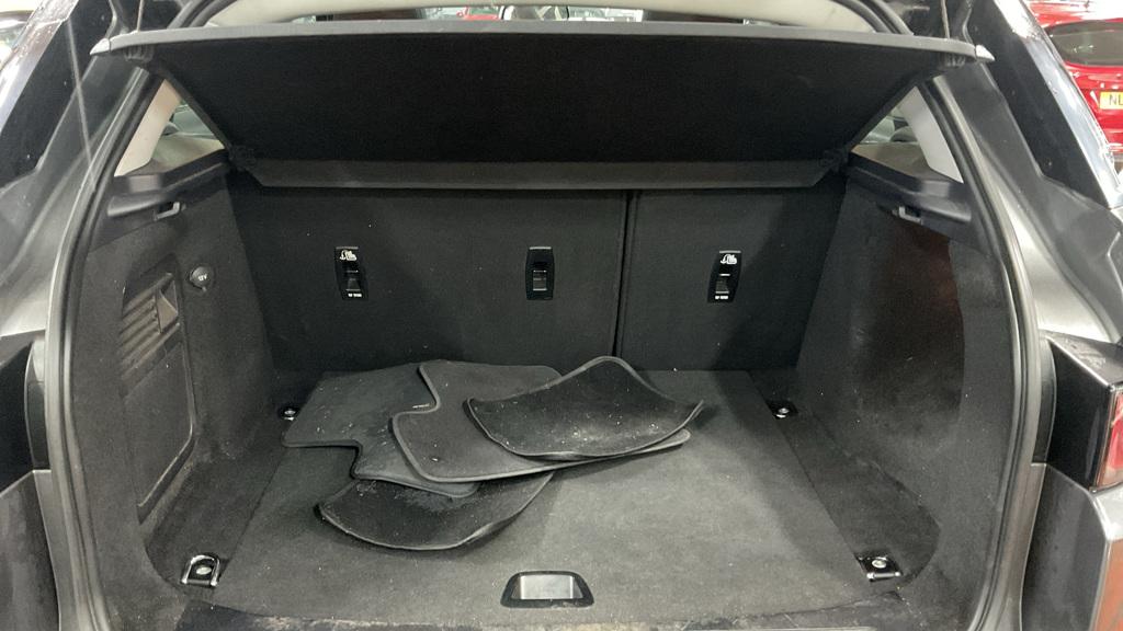 Land Rover Range Rover Evoque 2.0 eD4 SE SUV 5dr Diesel Manual FWD Euro 6 (s/s) (150 ps)