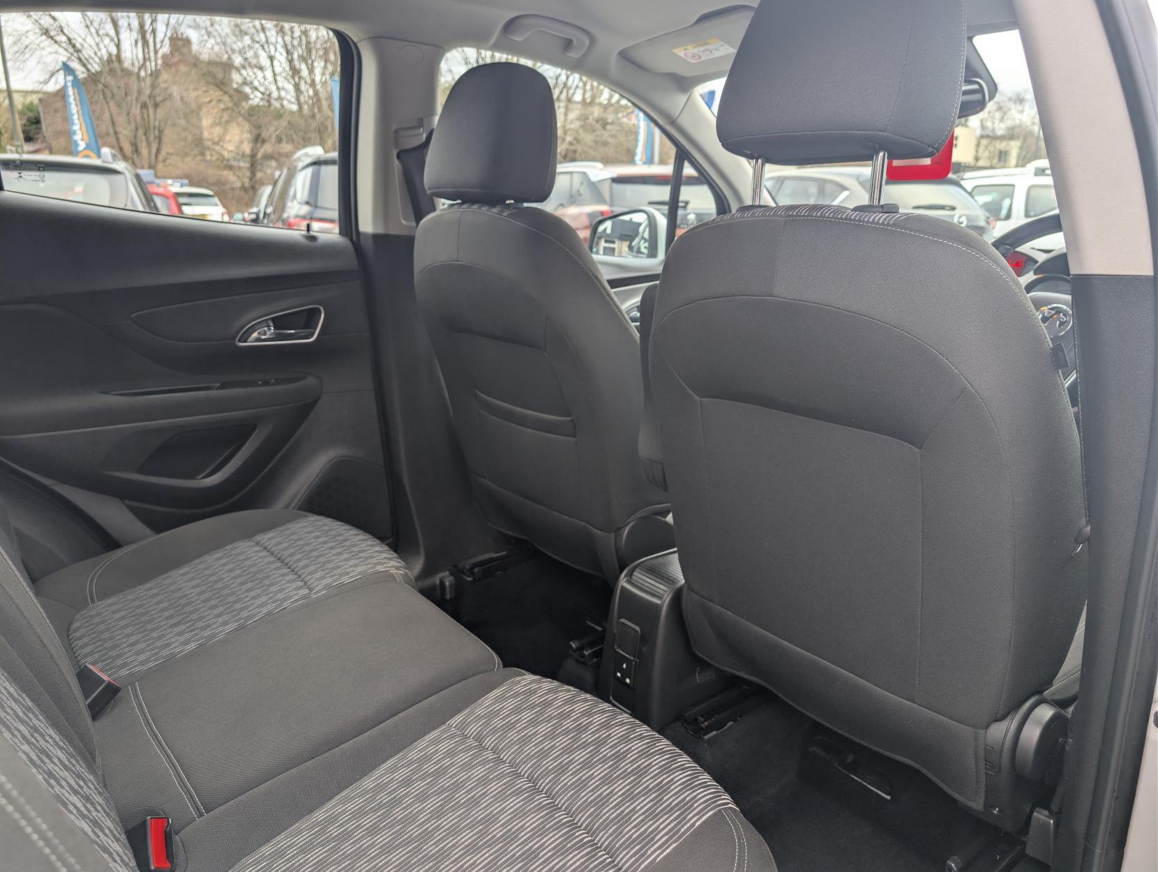 Vauxhall Mokka 1.4i Turbo Exclusiv SUV 5dr Petrol Manual 2WD Euro 6 (s/s) (140 ps)