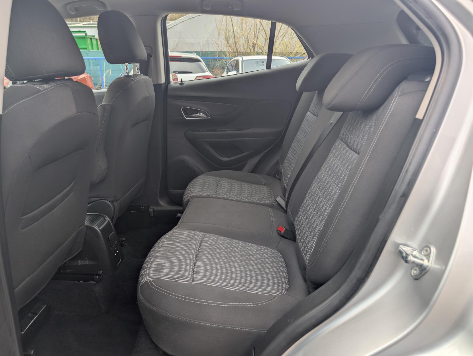 Vauxhall Mokka 1.4i Turbo Exclusiv SUV 5dr Petrol Manual 2WD Euro 6 (s/s) (140 ps)