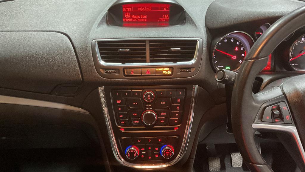 Vauxhall Mokka 1.4i Turbo Exclusiv SUV 5dr Petrol Manual 2WD Euro 6 (s/s) (140 ps)