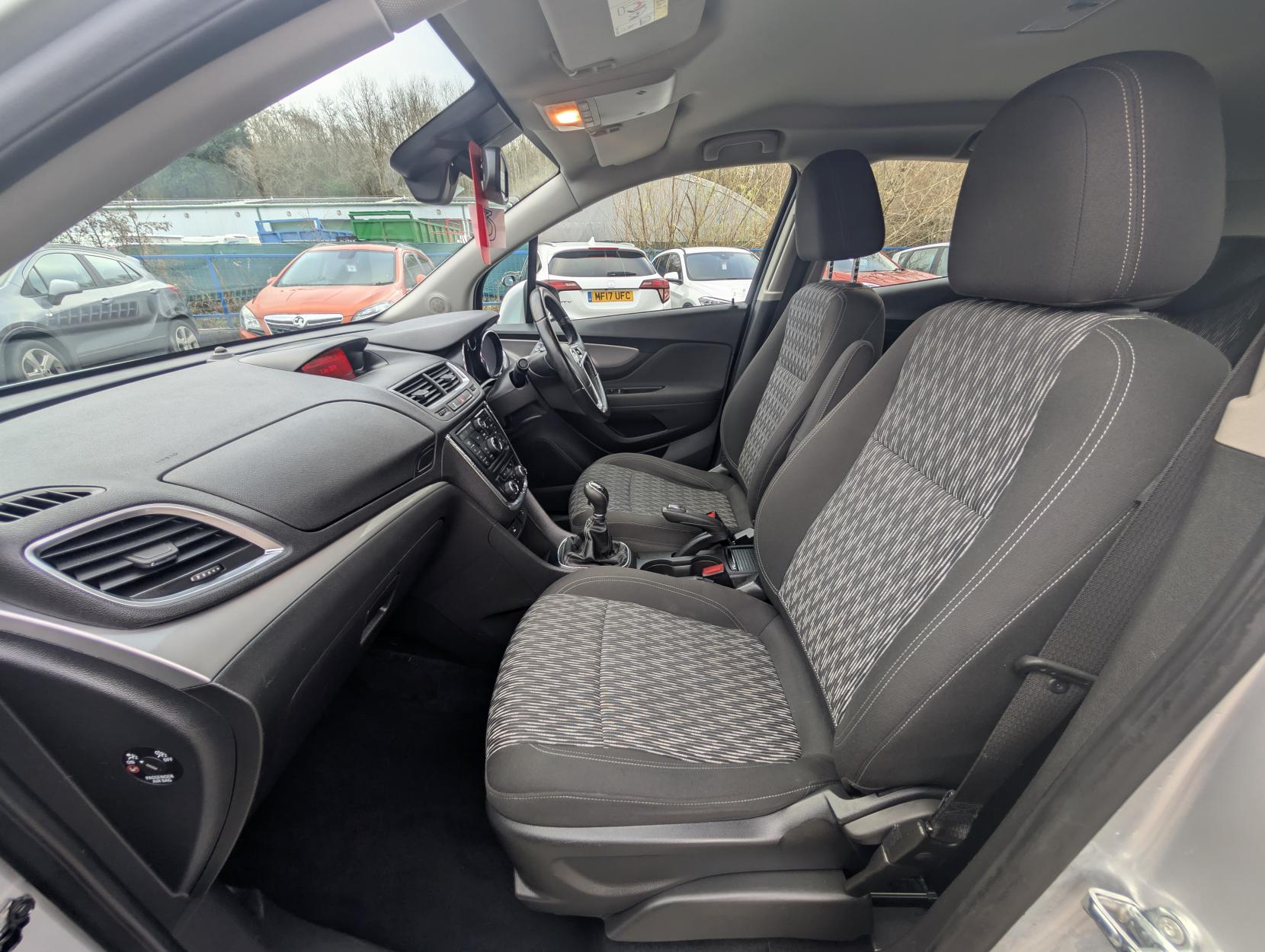 Vauxhall Mokka 1.4i Turbo Exclusiv SUV 5dr Petrol Manual 2WD Euro 6 (s/s) (140 ps)