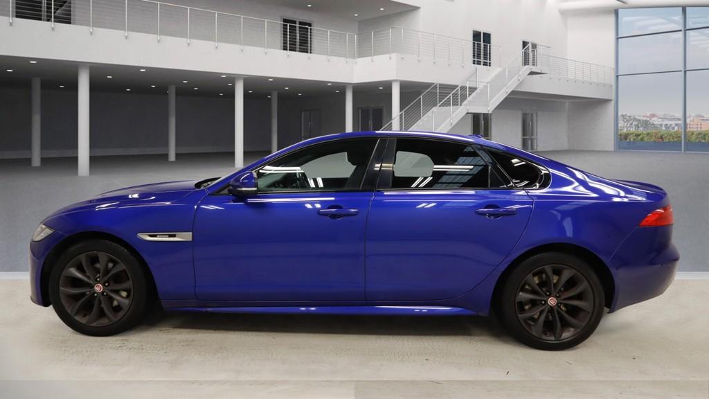 Jaguar XF 2.0d R-Sport Saloon 4dr Diesel Auto Euro 6 (s/s) (180 ps)