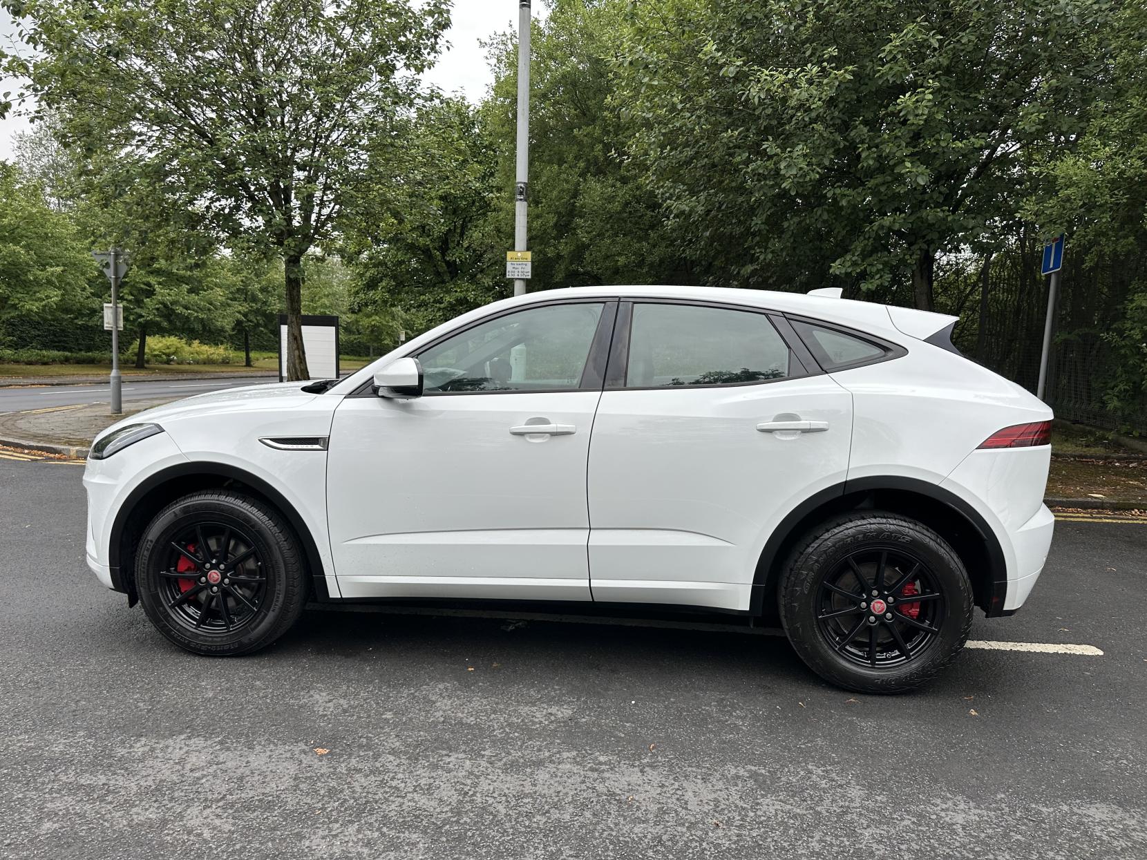 Jaguar E-PACE 2.0 D150 R-Dynamic SUV 5dr Diesel Manual Euro 6 (s/s) (150 ps)