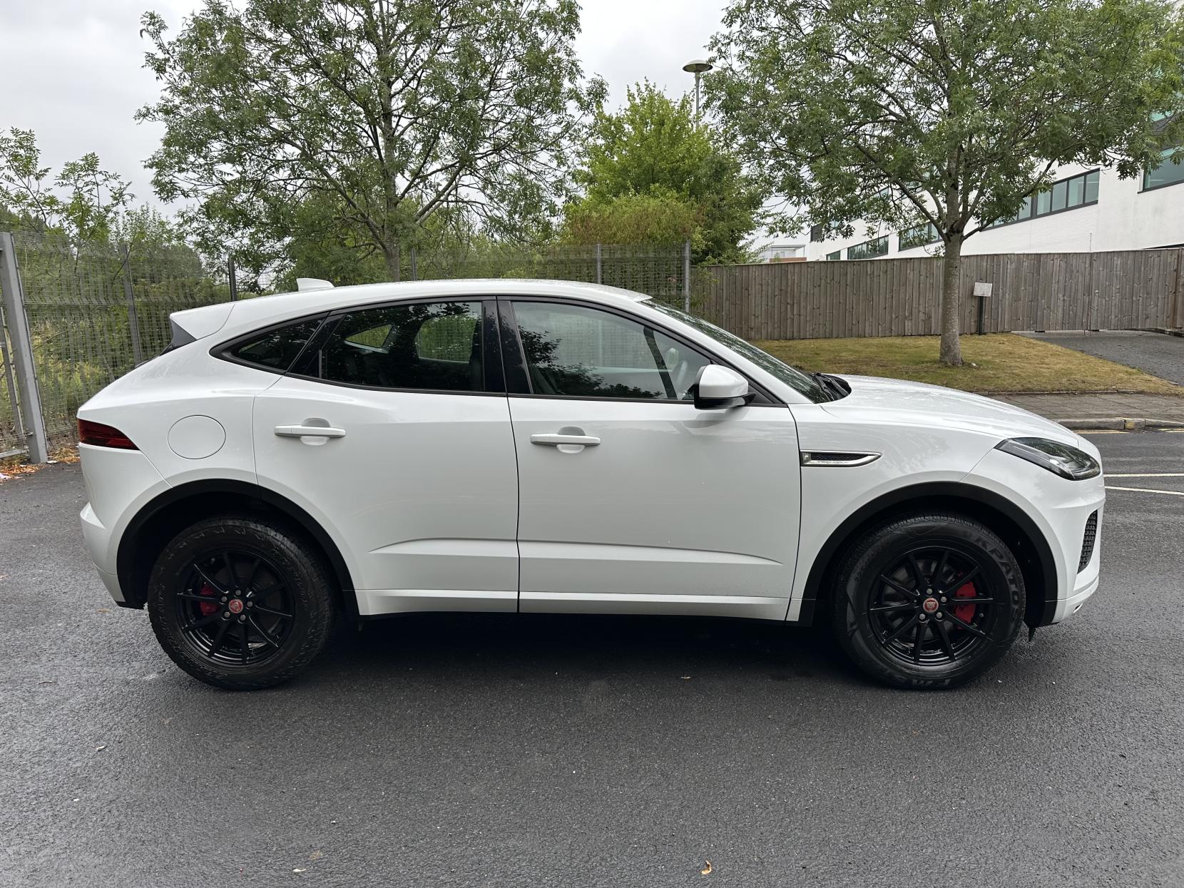 Jaguar E-PACE 2.0 D150 R-Dynamic SUV 5dr Diesel Manual Euro 6 (s/s) (150 ps)