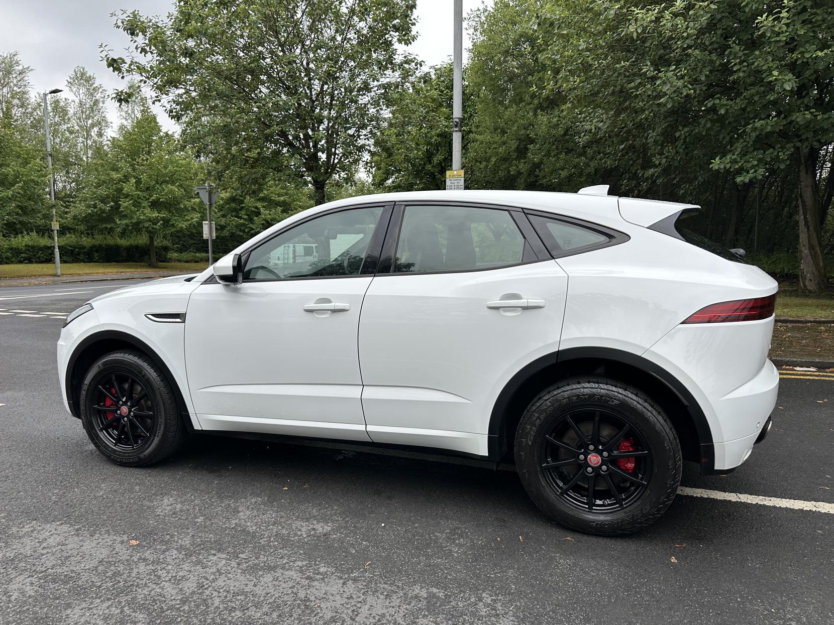 Jaguar E-PACE 2.0 D150 R-Dynamic SUV 5dr Diesel Manual Euro 6 (s/s) (150 ps)