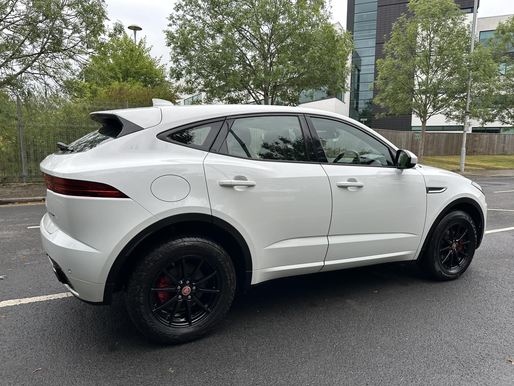 Jaguar E-PACE 2.0 D150 R-Dynamic SUV 5dr Diesel Manual Euro 6 (s/s) (150 ps)