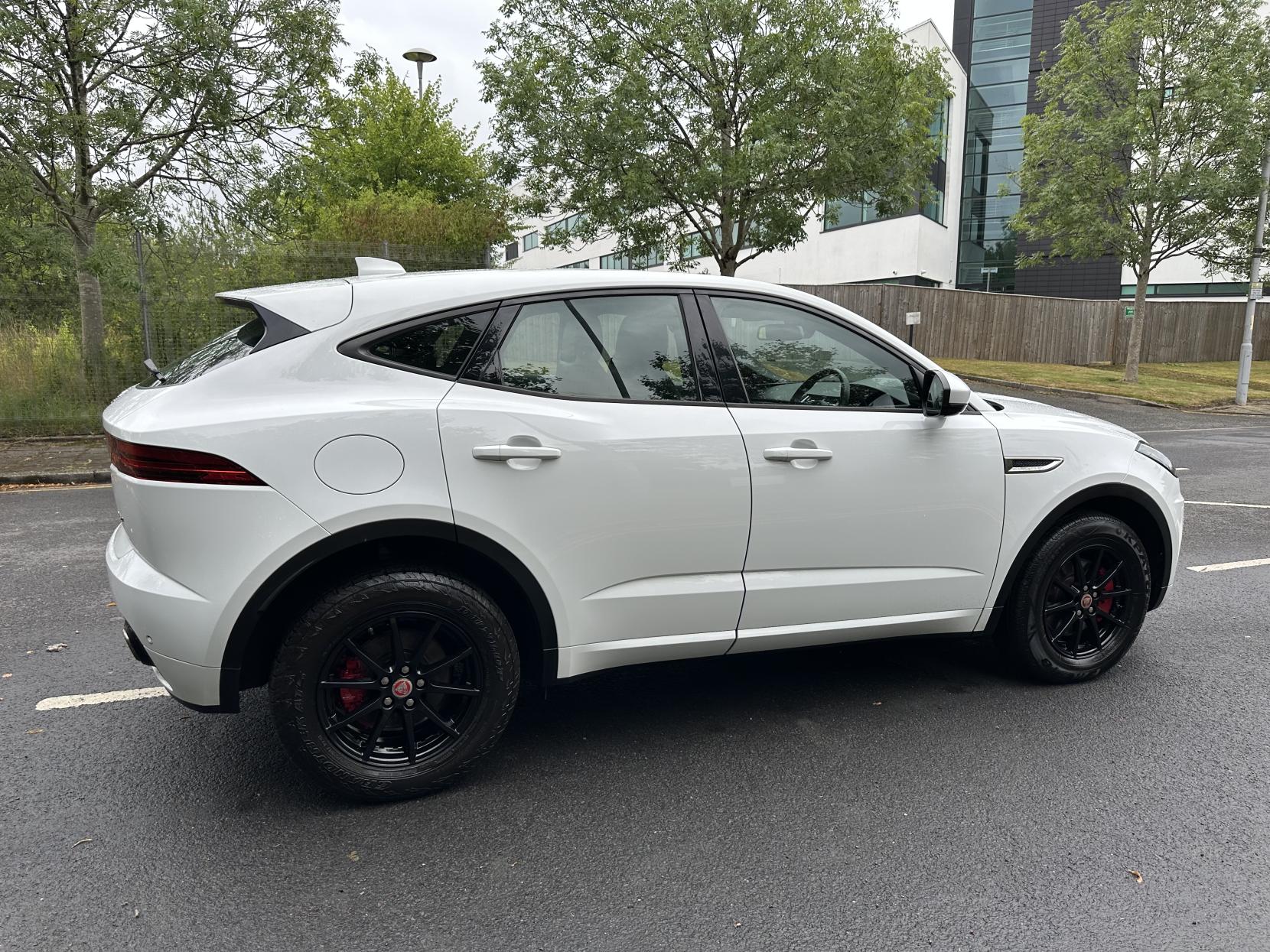 Jaguar E-PACE 2.0 D150 R-Dynamic SUV 5dr Diesel Manual Euro 6 (s/s) (150 ps)