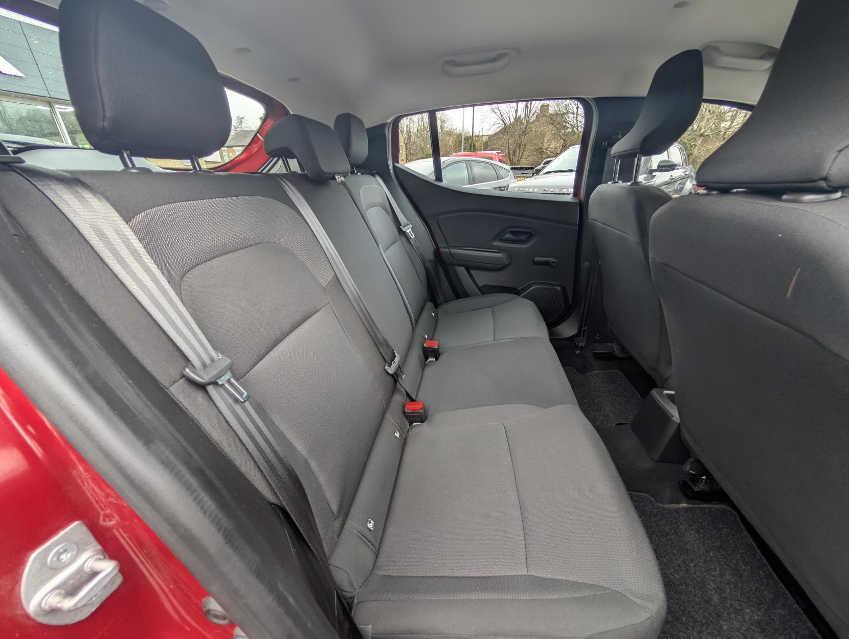 Dacia Sandero 1.0 SCe Essential Hatchback 5dr Petrol Manual Euro 6 (s/s) (65 ps)