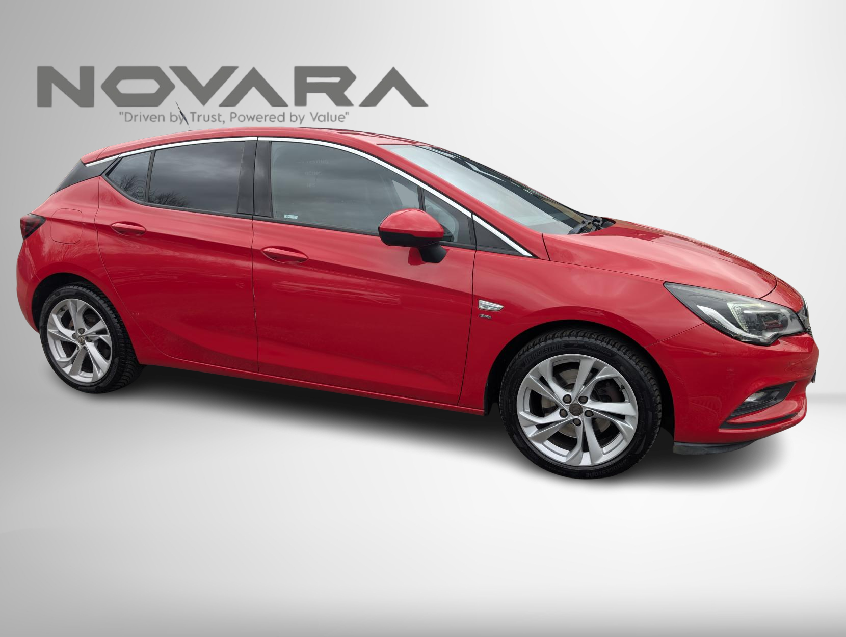 Vauxhall Astra 1.6 CDTi BlueInjection SRi Hatchback 5dr Diesel Auto Euro 6 (136 ps)