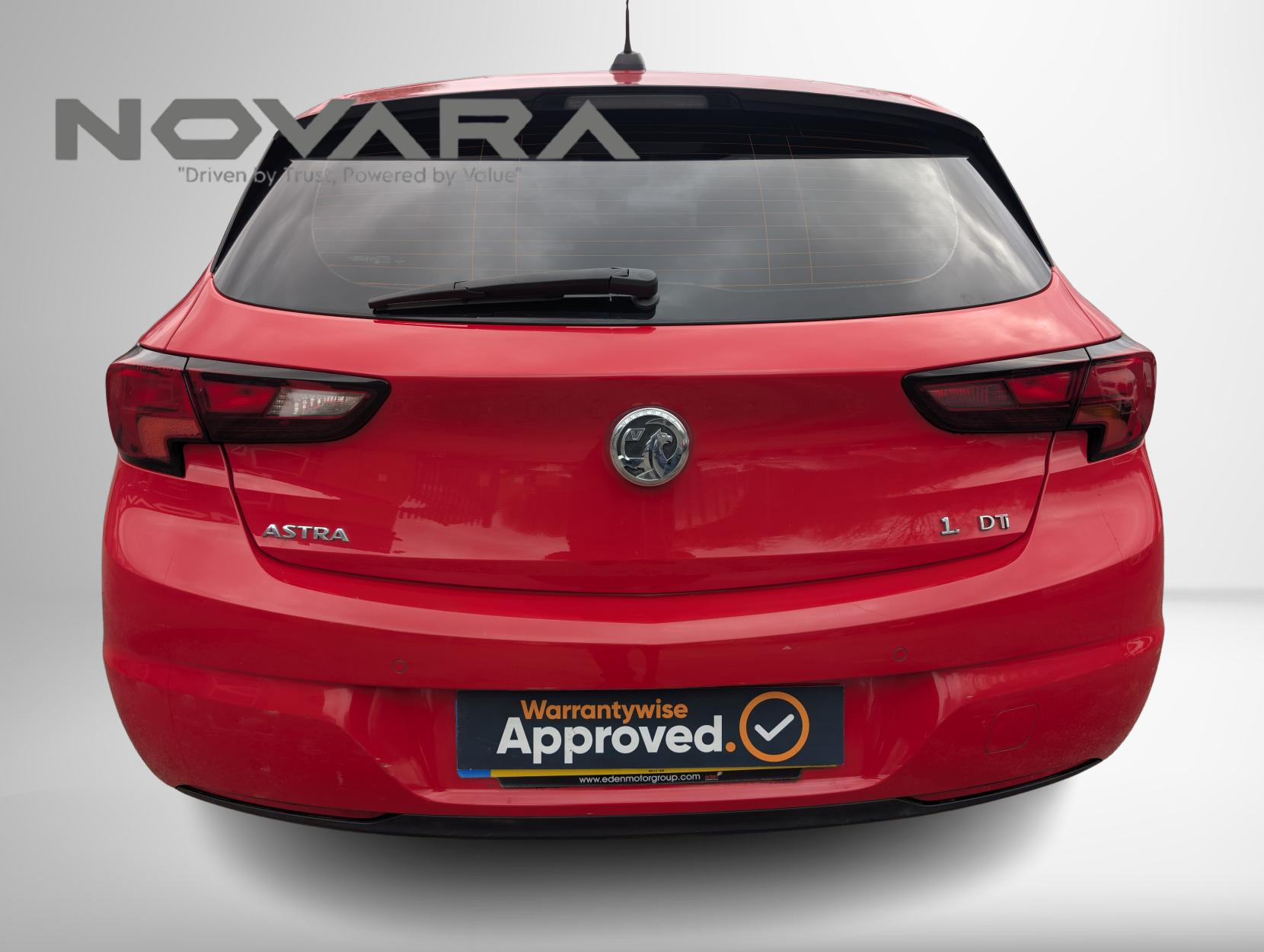 Vauxhall Astra 1.6 CDTi BlueInjection SRi Hatchback 5dr Diesel Auto Euro 6 (136 ps)