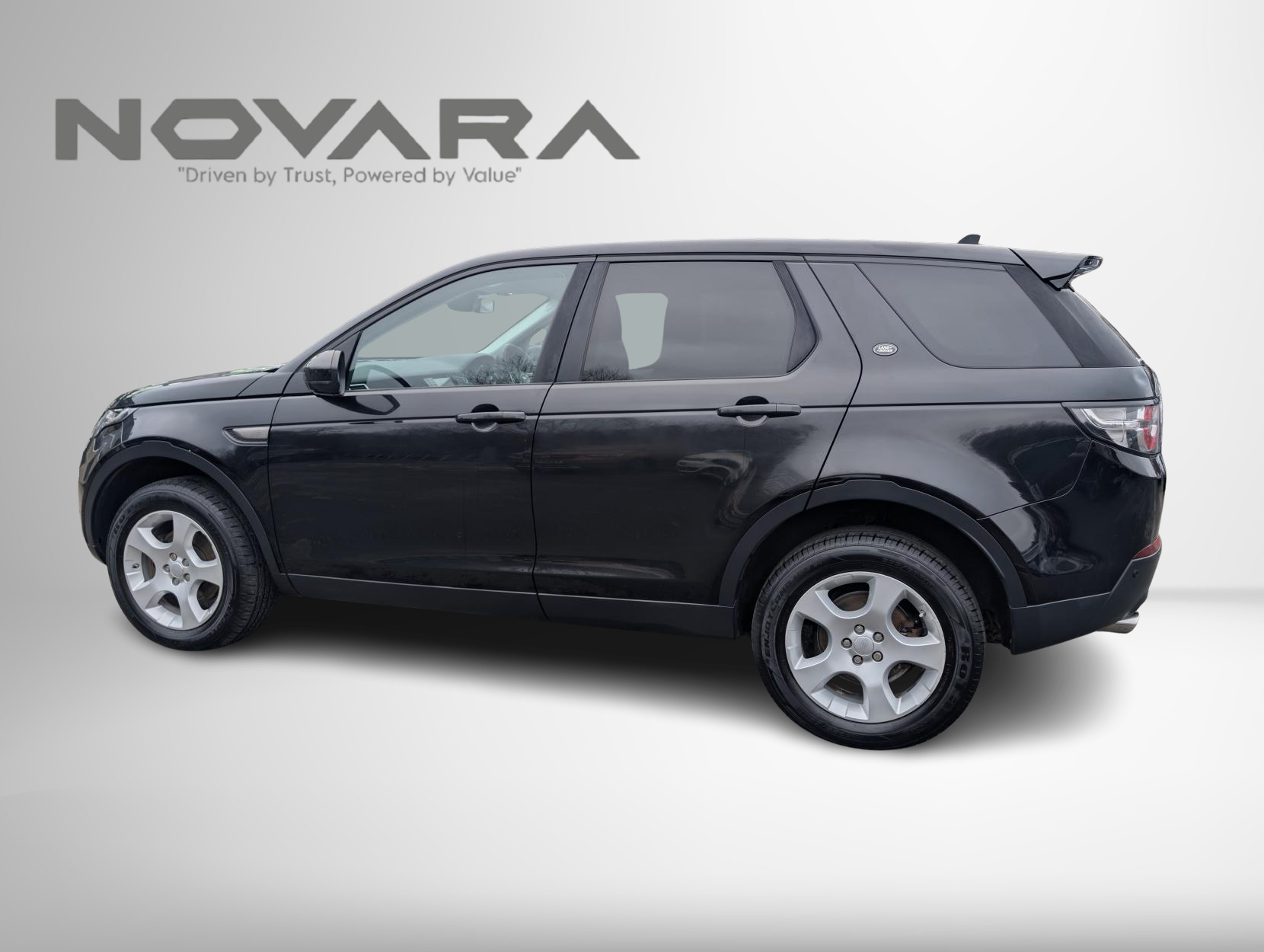 Land Rover Discovery Sport 2.0 TD4 SE Tech SUV 5dr Diesel Manual 4WD Euro 6 (s/s) (5 Seat) (150 ps)