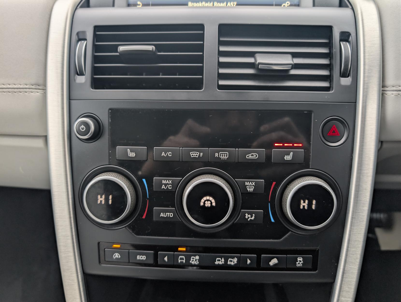 Land Rover Discovery Sport 2.0 TD4 SE Tech SUV 5dr Diesel Manual 4WD Euro 6 (s/s) (5 Seat) (150 ps)