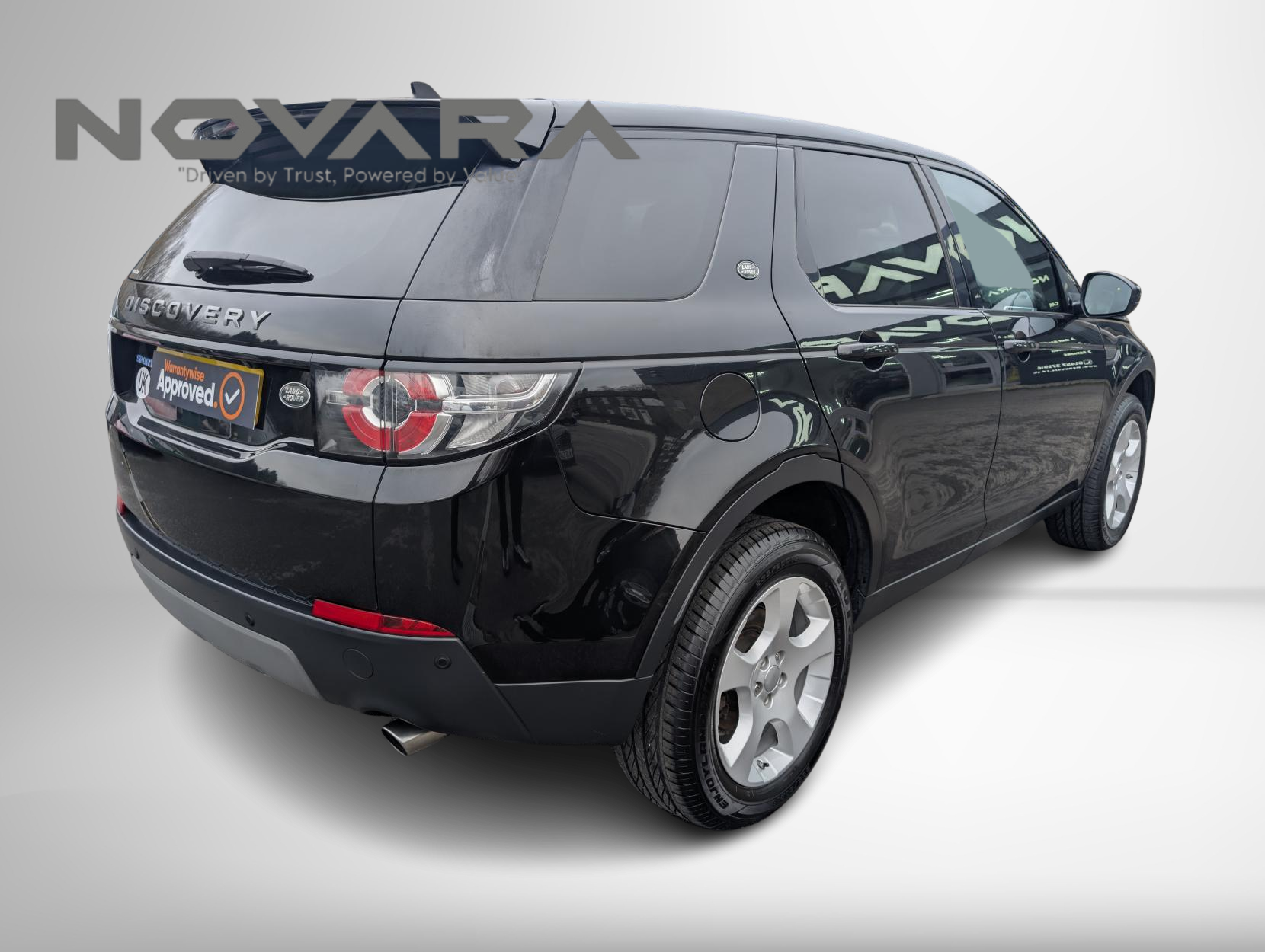 Land Rover Discovery Sport 2.0 TD4 SE Tech SUV 5dr Diesel Manual 4WD Euro 6 (s/s) (5 Seat) (150 ps)
