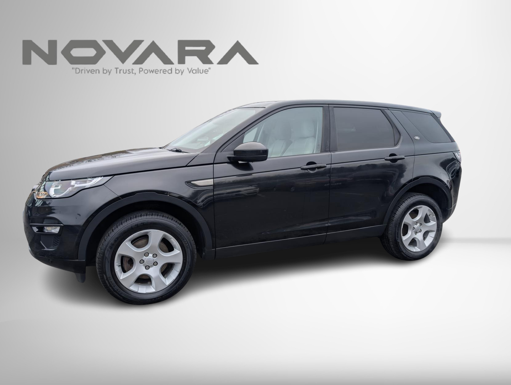 Land Rover Discovery Sport 2.0 TD4 SE Tech SUV 5dr Diesel Manual 4WD Euro 6 (s/s) (5 Seat) (150 ps)