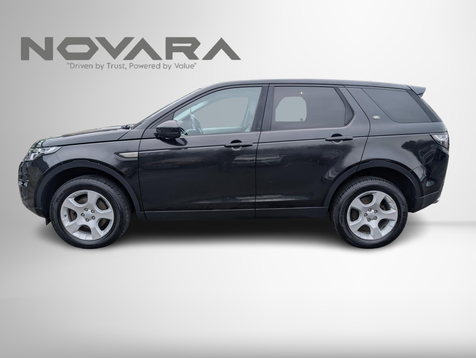 Land Rover Discovery Sport 2.0 TD4 SE Tech SUV 5dr Diesel Manual 4WD Euro 6 (s/s) (5 Seat) (150 ps)