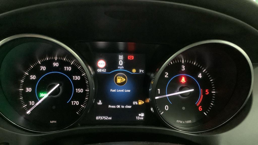 Jaguar F-PACE 2.0 D180 Prestige SUV 5dr Diesel Manual Euro 6 (s/s) (180 ps)