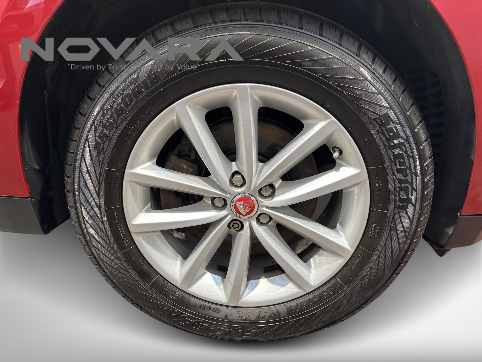 Jaguar F-PACE 2.0 D180 Prestige SUV 5dr Diesel Manual Euro 6 (s/s) (180 ps)