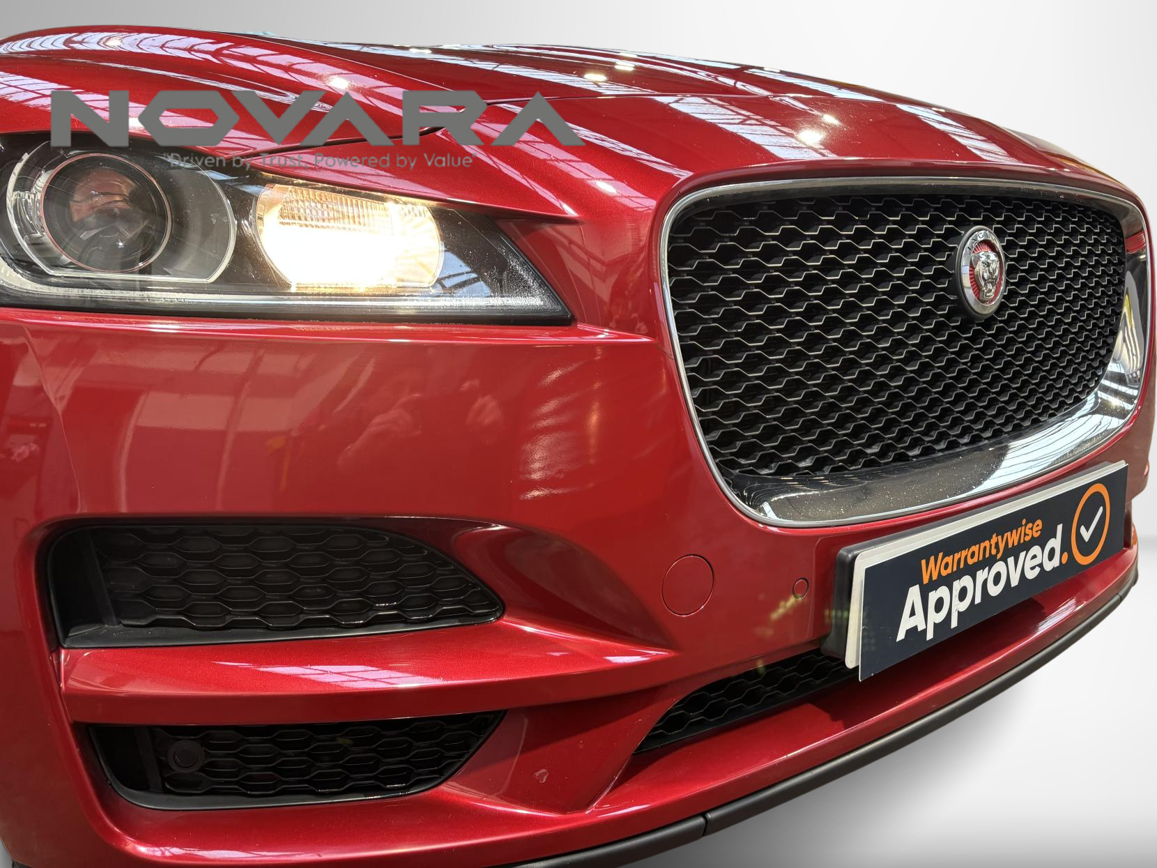 Jaguar F-PACE 2.0 D180 Prestige SUV 5dr Diesel Manual Euro 6 (s/s) (180 ps)