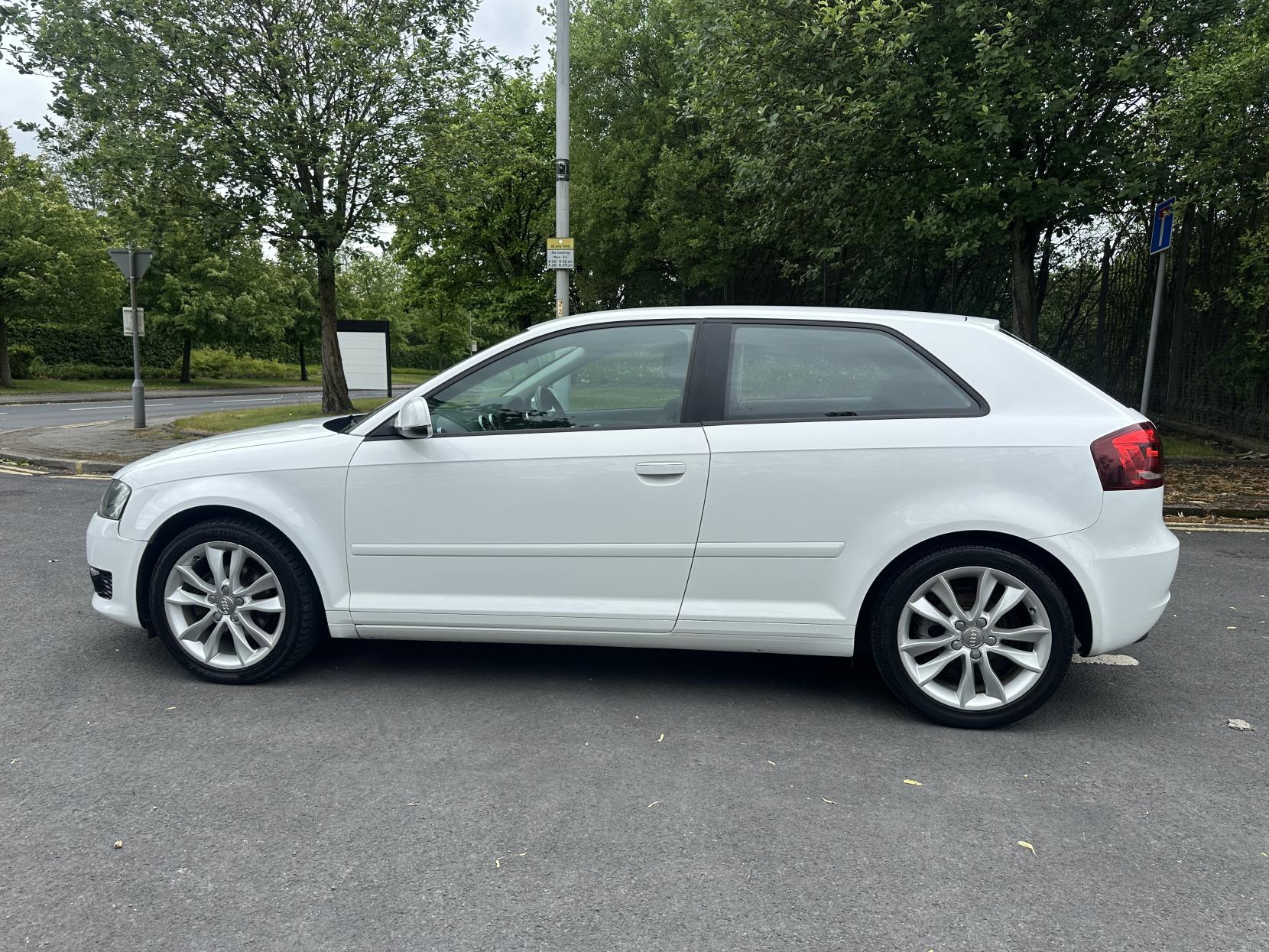 Audi A3 1.2 TFSI Sport Hatchback 3dr Petrol Manual Euro 5 (s/s) (105 ps)