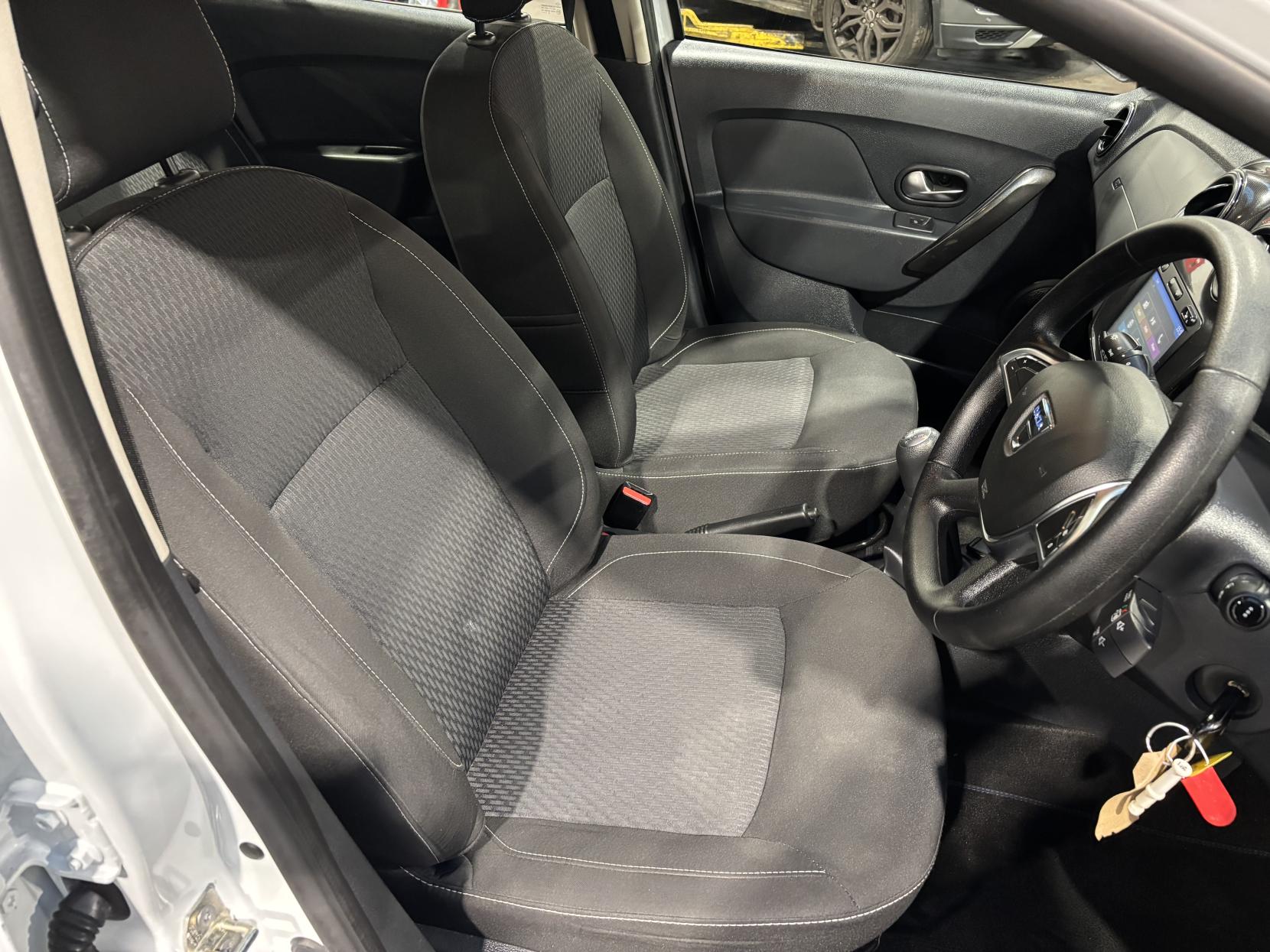 Dacia Sandero 0.9 TCe Comfort Hatchback 5dr Petrol Manual Euro 6 (s/s) (90 ps)