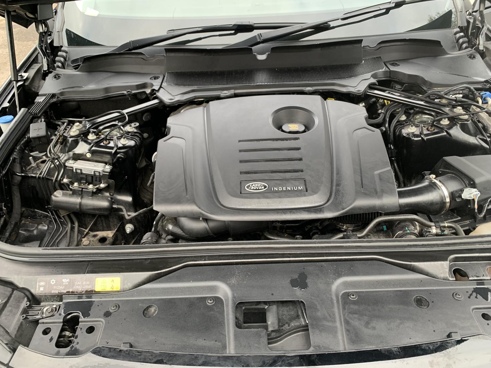 Land Rover Discovery 2.0 SD4 S SUV 5dr Diesel Auto 4WD Euro 6 (s/s) (240 ps)