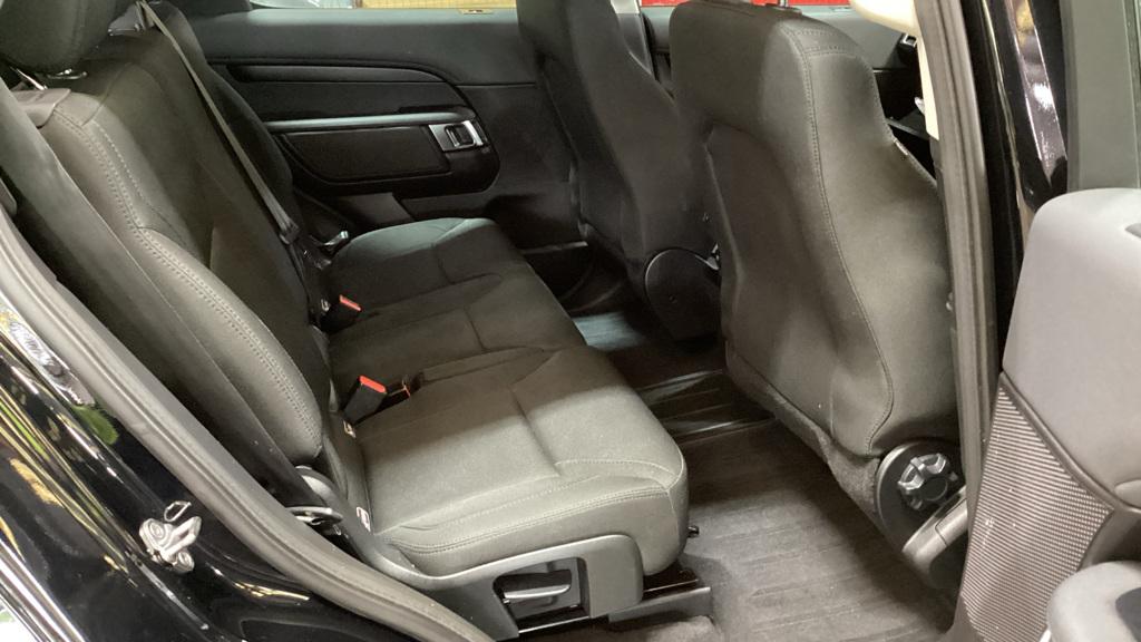 Land Rover Discovery 2.0 SD4 S SUV 5dr Diesel Auto 4WD Euro 6 (s/s) (240 ps)