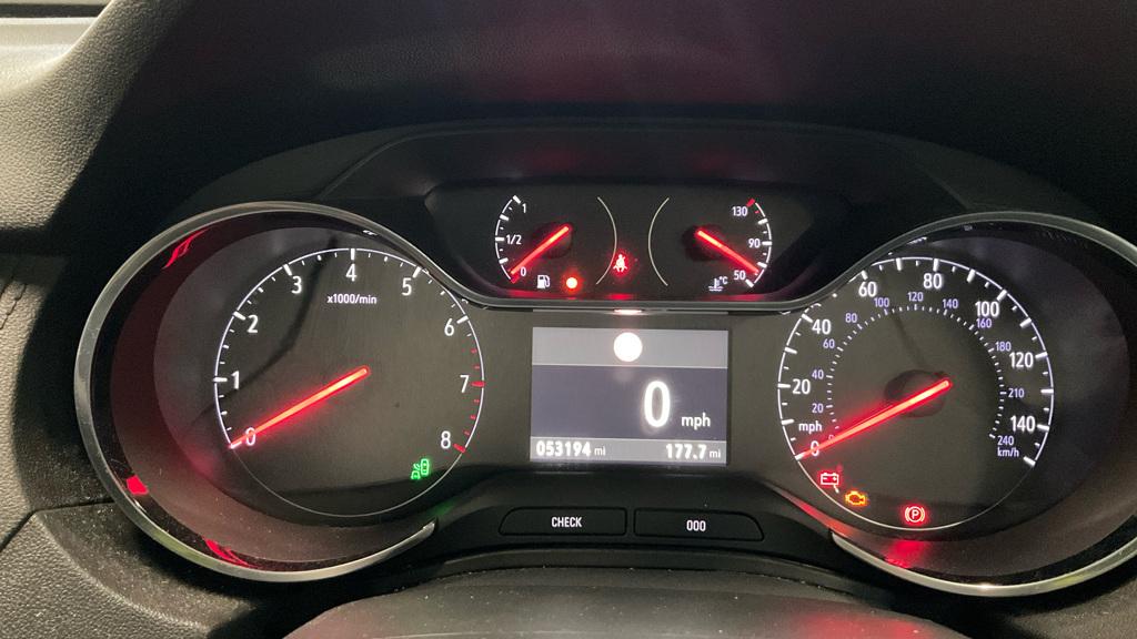 Vauxhall Grandland X 1.2 Turbo Elite Nav SUV 5dr Petrol Manual 6Spd Euro 6 (s/s) (130 ps)