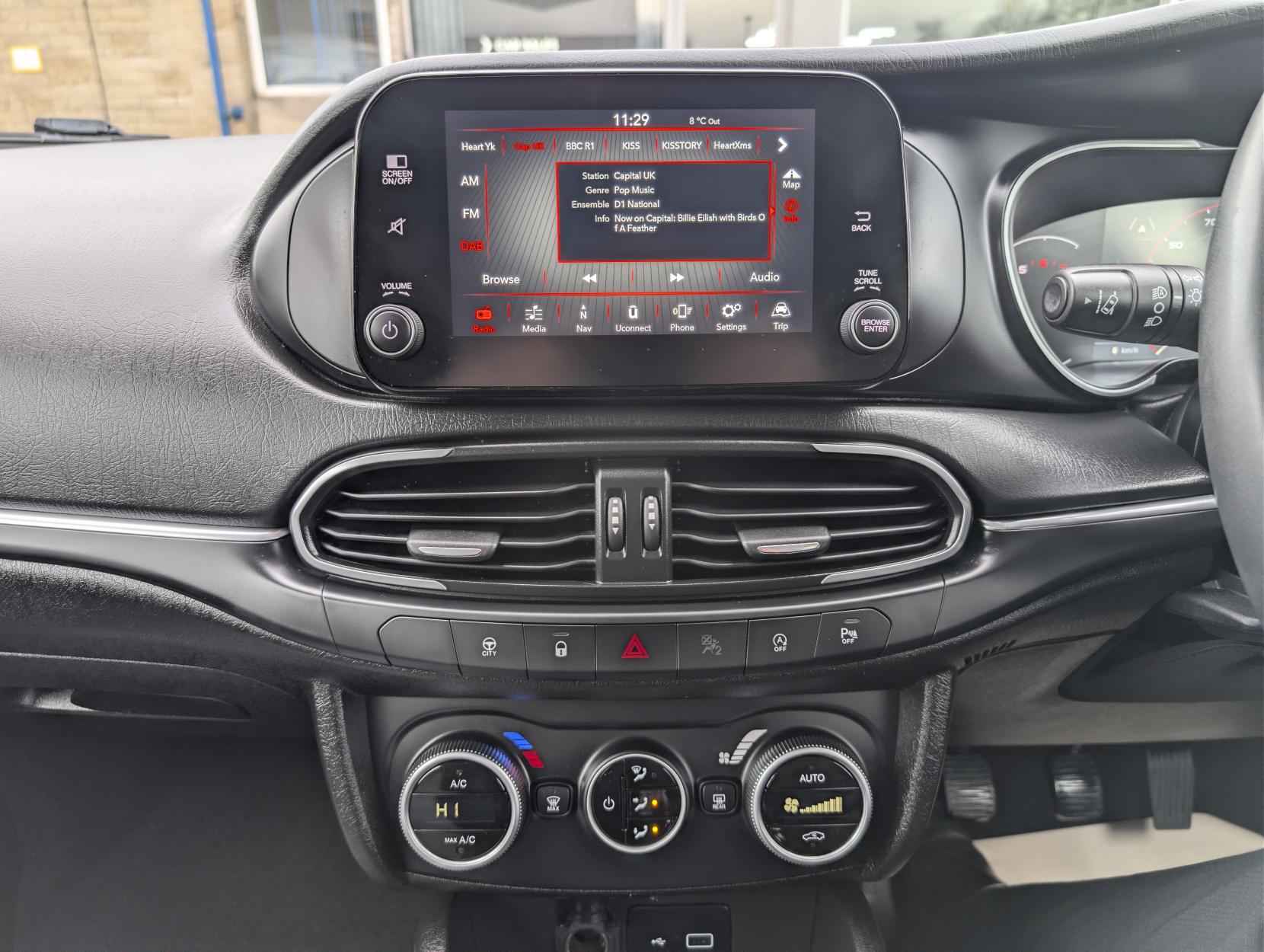 Fiat Tipo 1.0 Cross Hatchback 5dr Petrol Manual Euro 6 (s/s) (100 bhp)