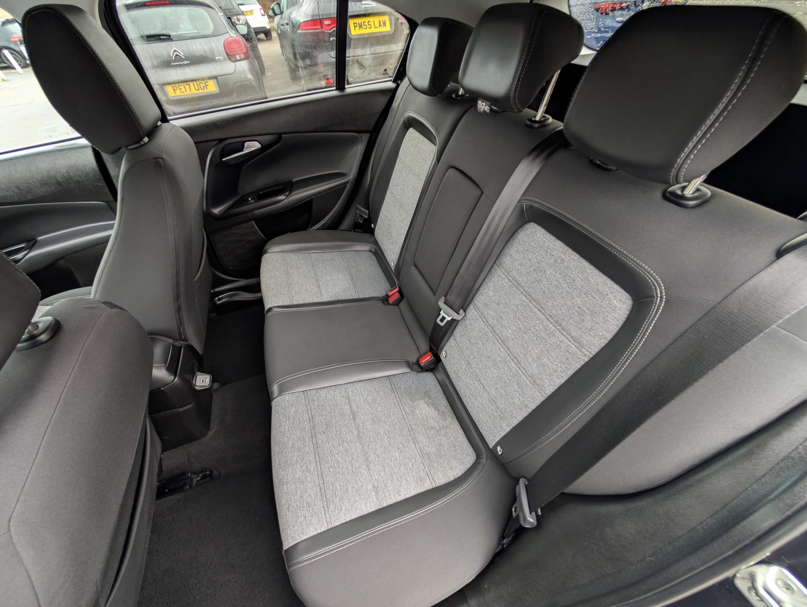 Fiat Tipo 1.0 Cross Hatchback 5dr Petrol Manual Euro 6 (s/s) (100 bhp)