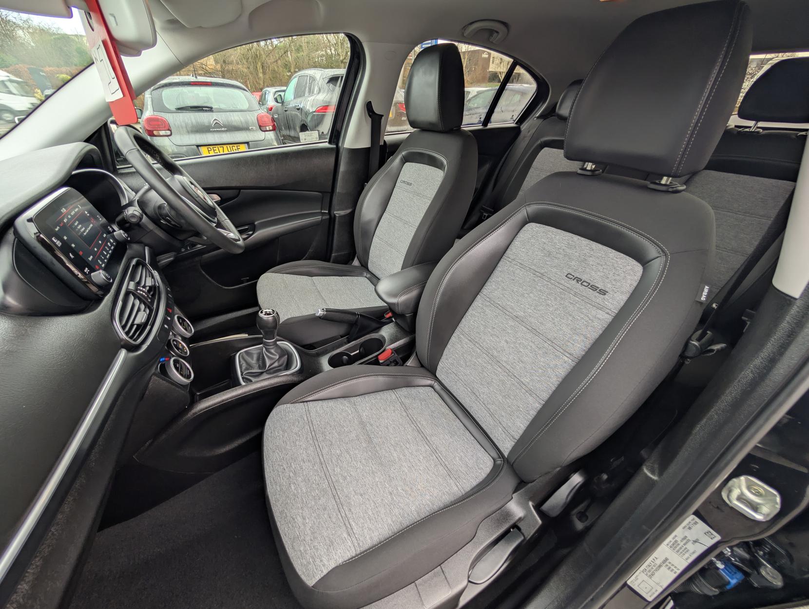 Fiat Tipo 1.0 Cross Hatchback 5dr Petrol Manual Euro 6 (s/s) (100 bhp)