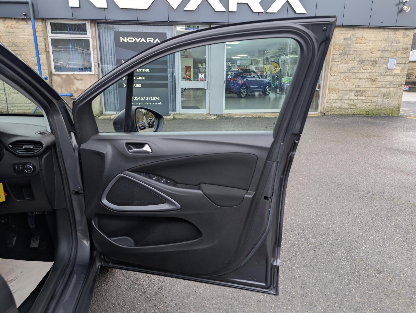 Vauxhall Crossland X 1.2 SE SUV 5dr Petrol Manual Euro 6 (83 ps)