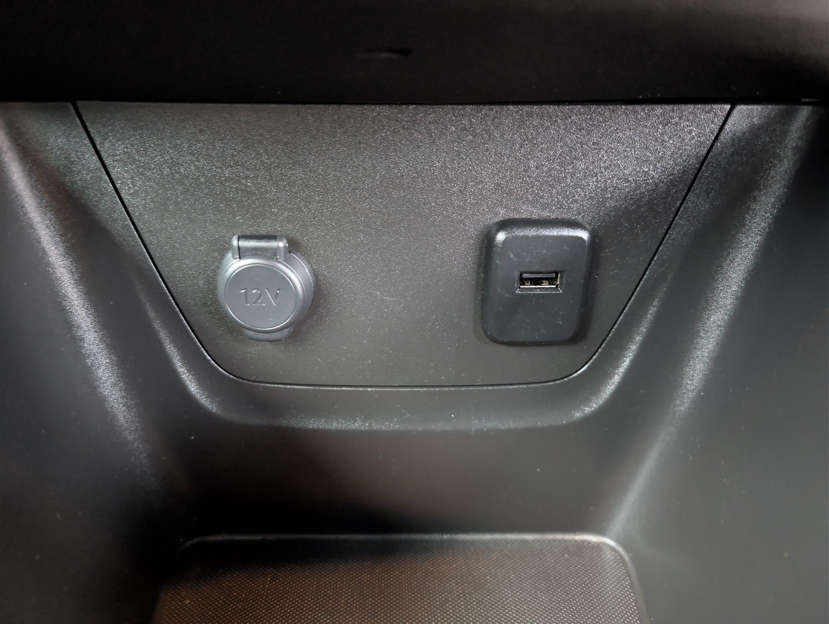 Vauxhall Crossland X 1.2 SE SUV 5dr Petrol Manual Euro 6 (83 ps)