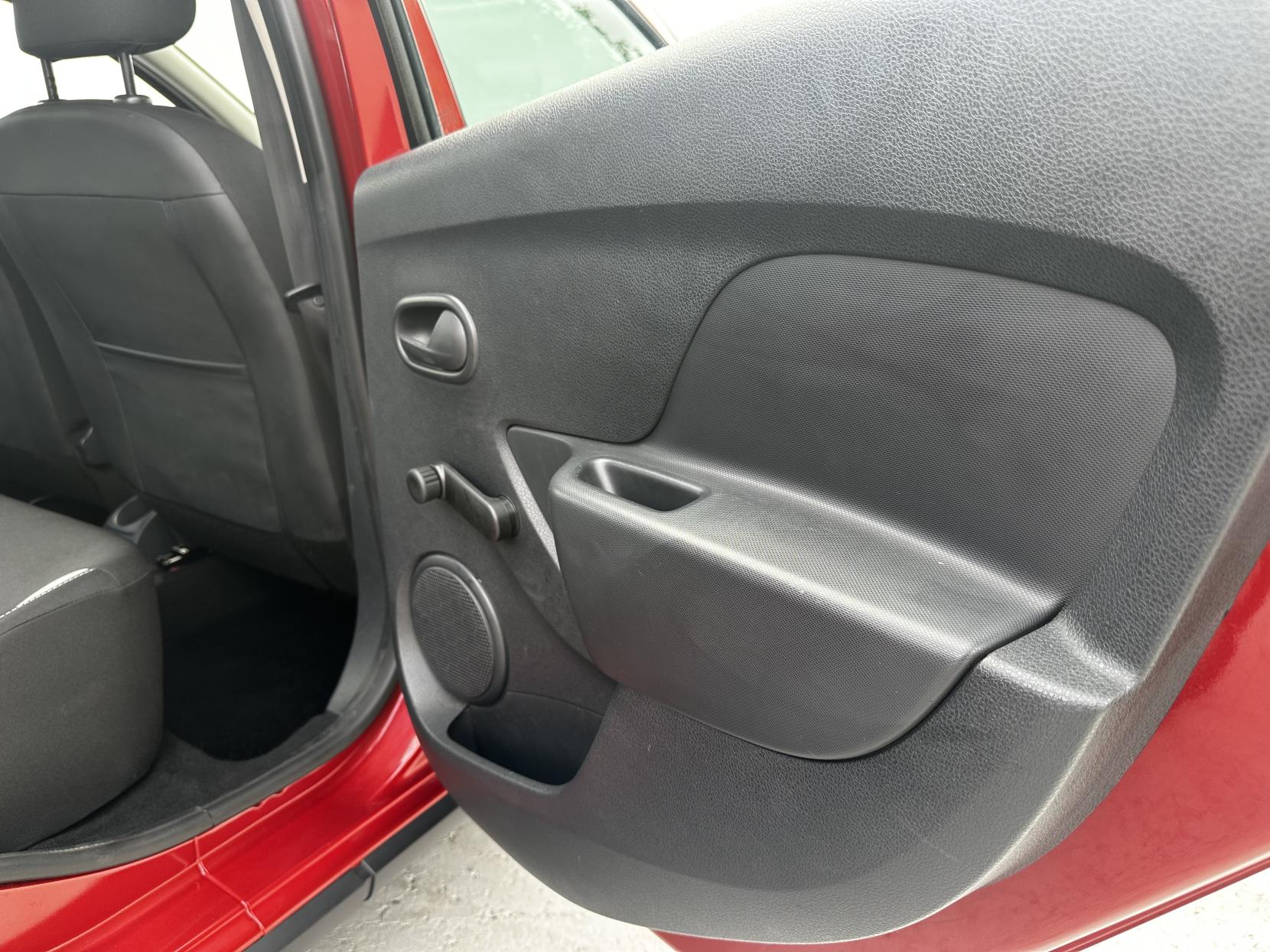 Dacia Sandero Stepway 1.5 dCi Ambiance Hatchback 5dr Diesel Manual Euro 6 (s/s) (90 ps)