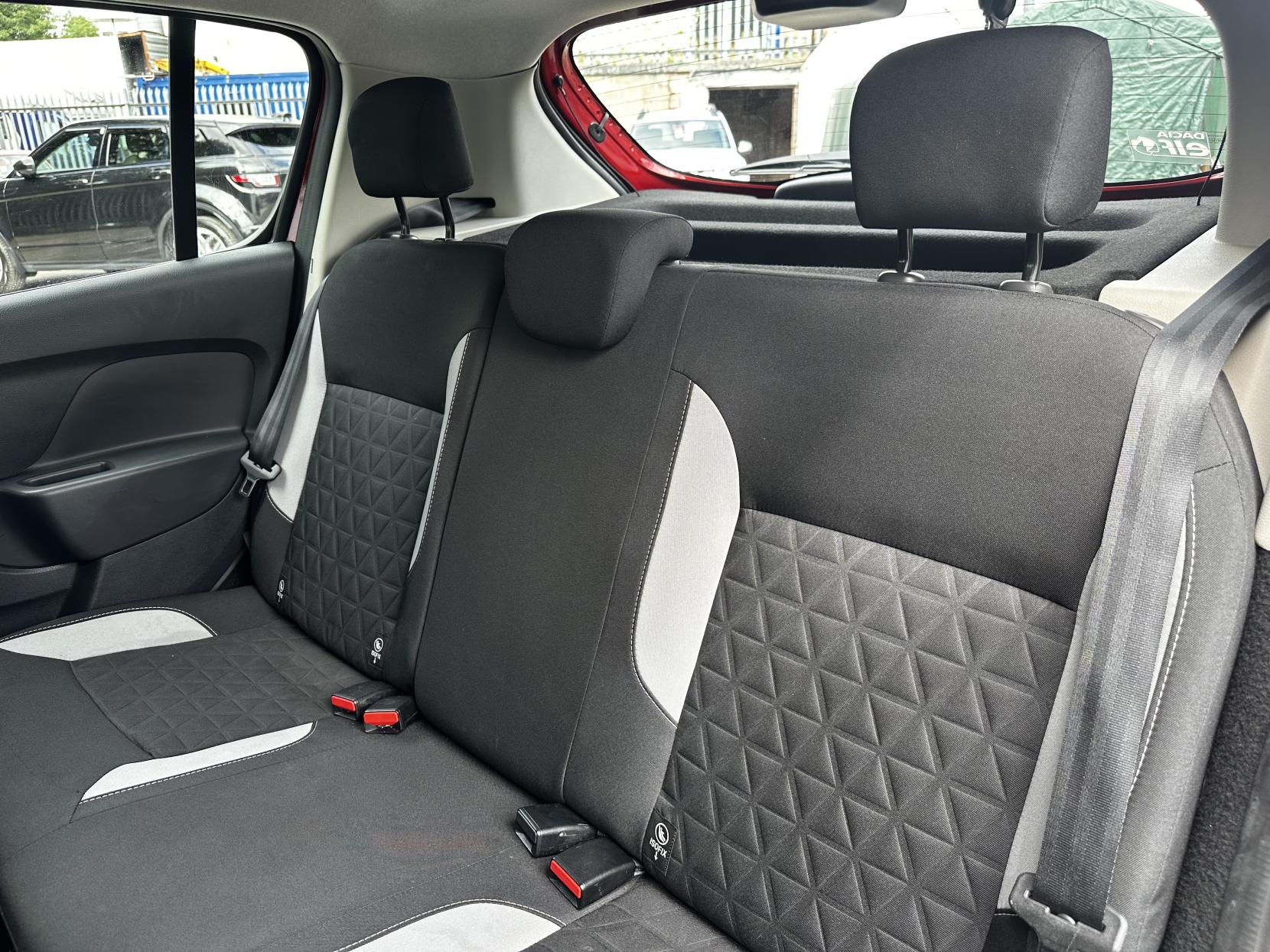 Dacia Sandero Stepway 1.5 dCi Ambiance Hatchback 5dr Diesel Manual Euro 6 (s/s) (90 ps)