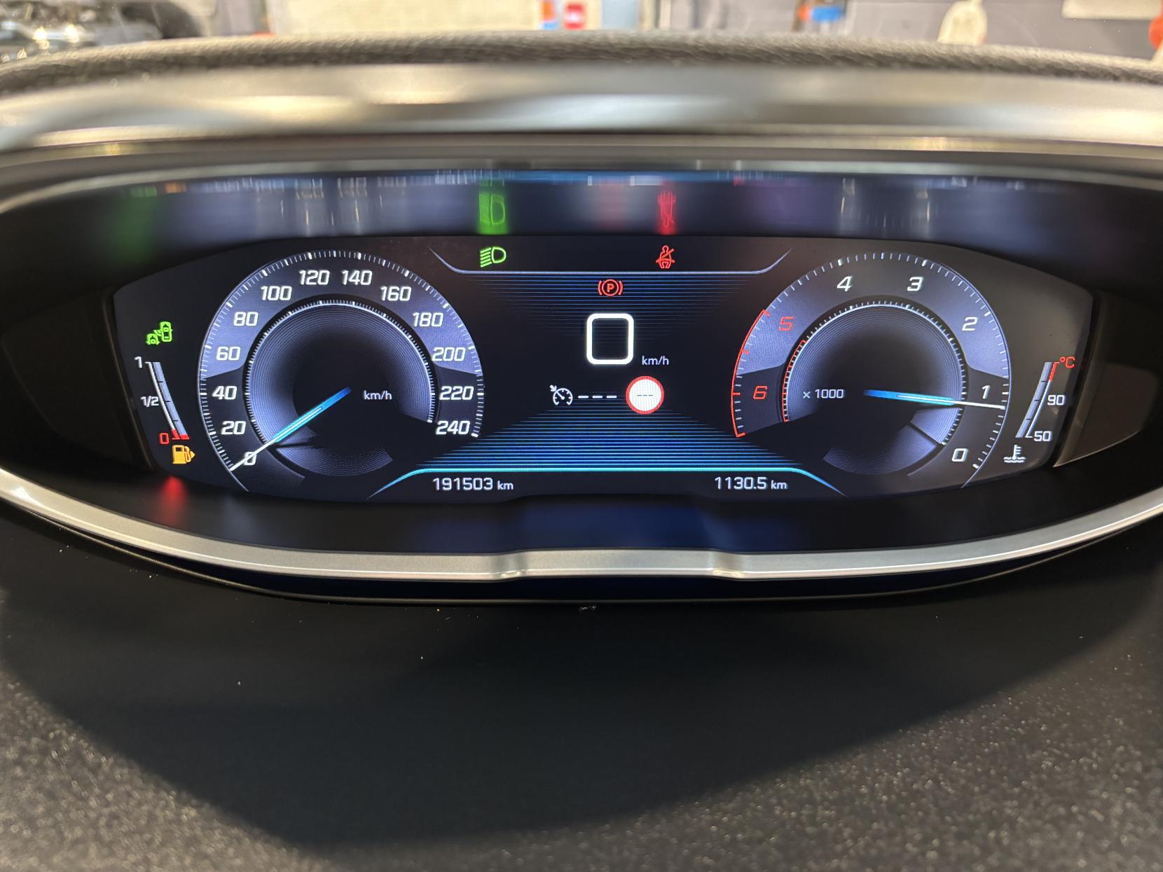 Peugeot 3008 1.6 BlueHDi Allure SUV 5dr Diesel Manual Euro 6 (s/s) (120 ps)