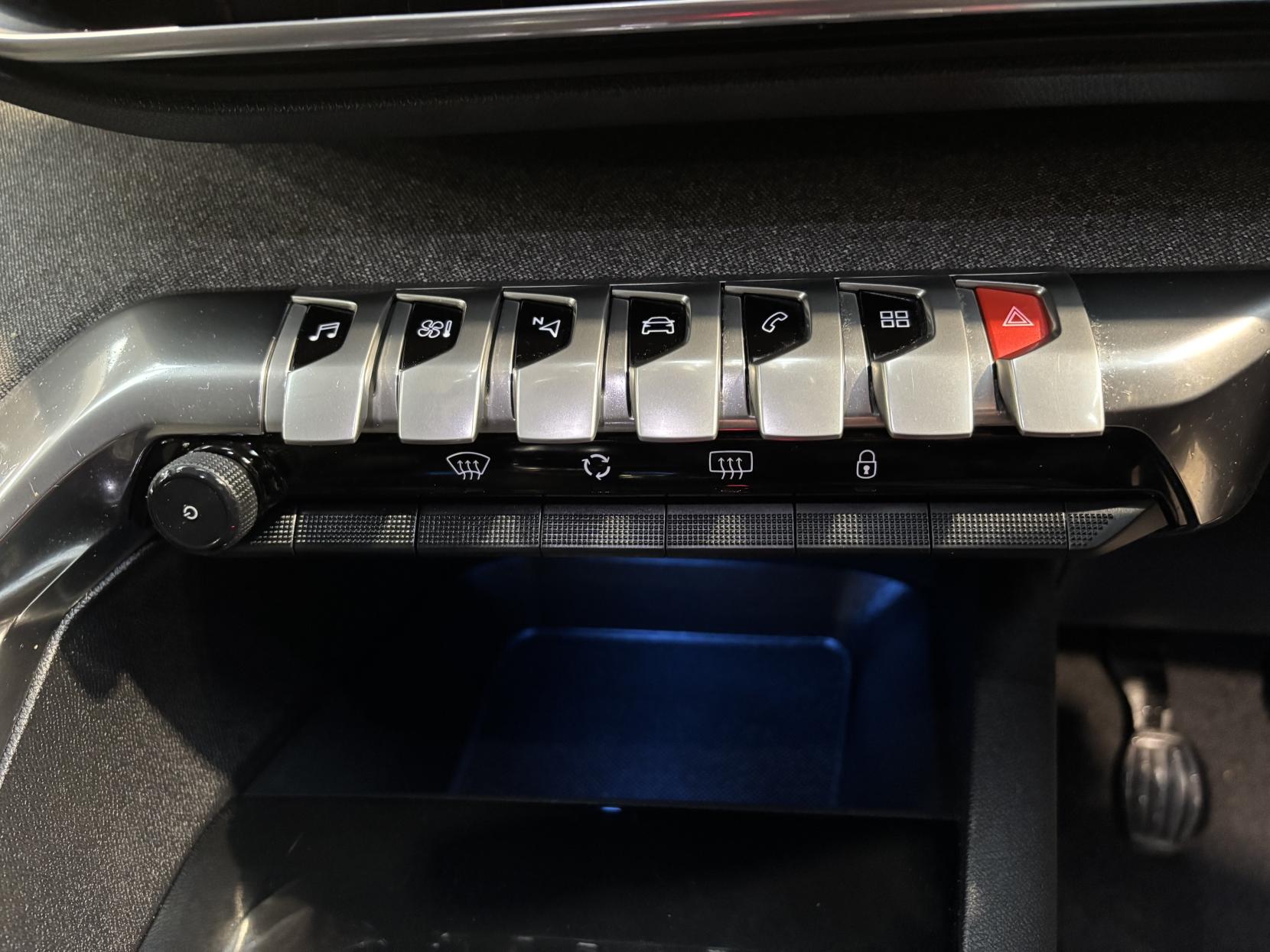 Peugeot 3008 1.6 BlueHDi Allure SUV 5dr Diesel Manual Euro 6 (s/s) (120 ps)