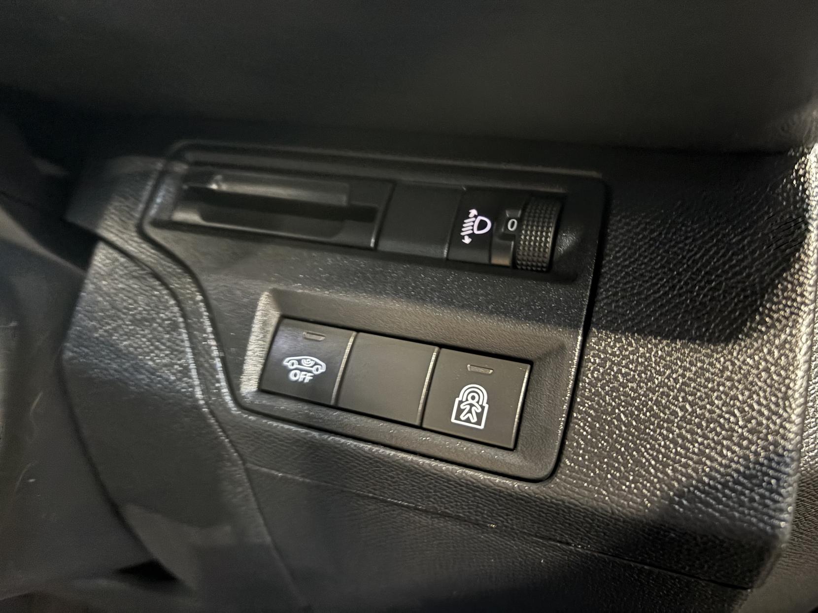 Peugeot 3008 1.6 BlueHDi Allure SUV 5dr Diesel Manual Euro 6 (s/s) (120 ps)