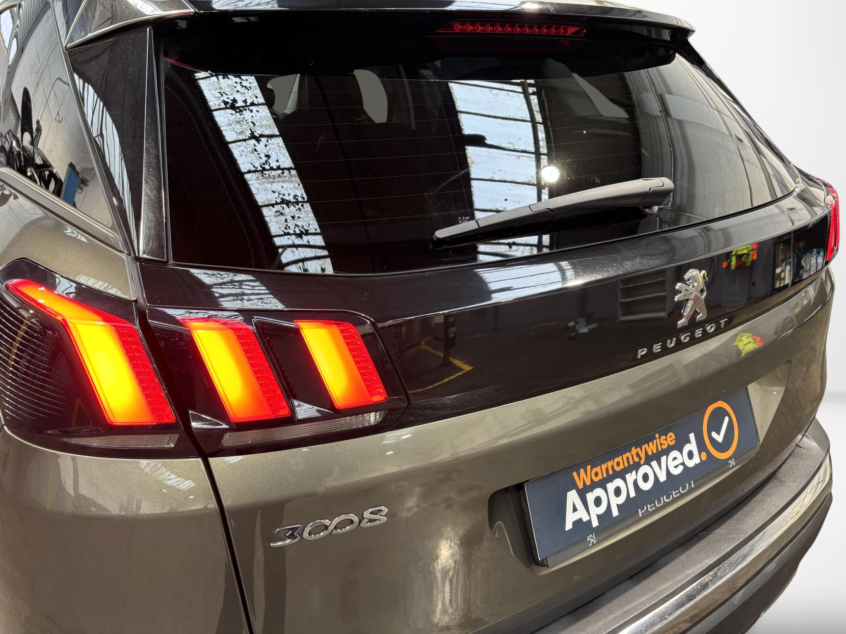 Peugeot 3008 1.6 BlueHDi Allure SUV 5dr Diesel Manual Euro 6 (s/s) (120 ps)