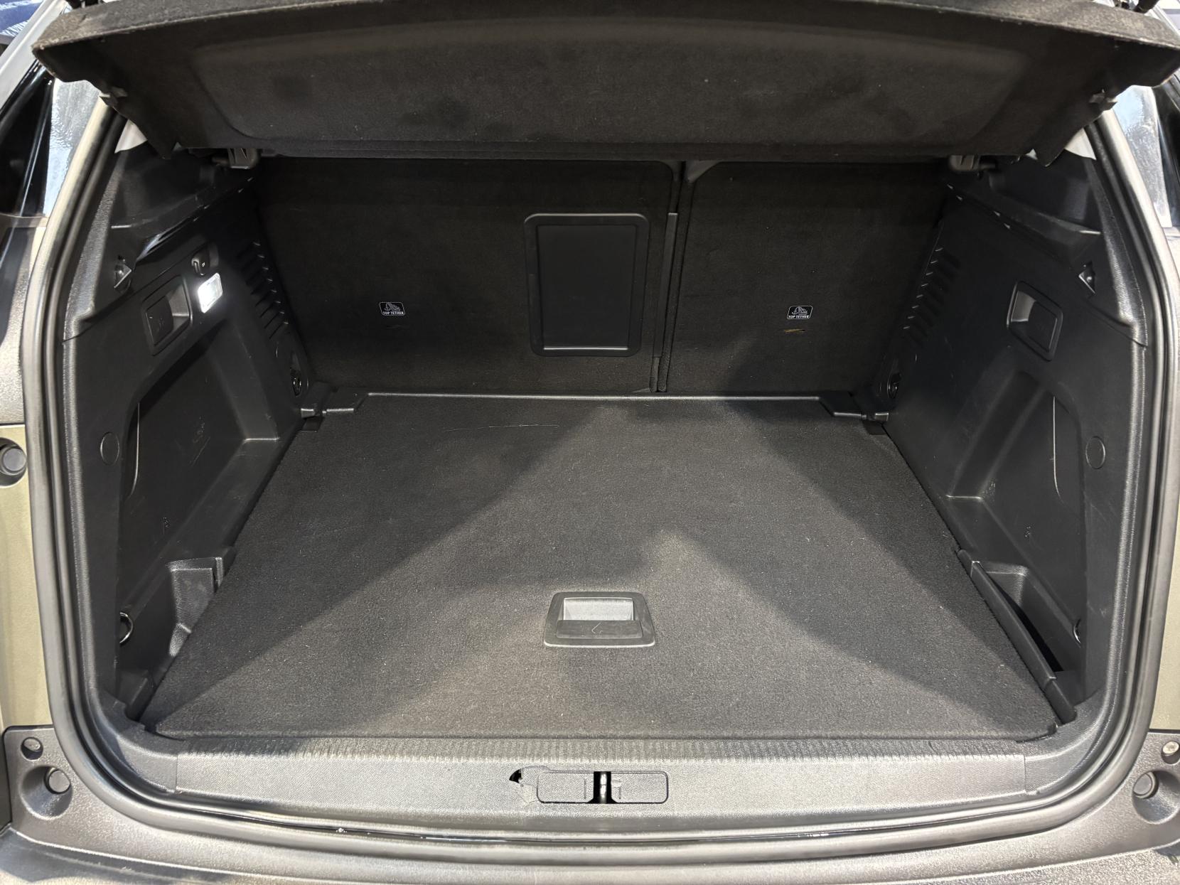 Peugeot 3008 1.6 BlueHDi Allure SUV 5dr Diesel Manual Euro 6 (s/s) (120 ps)