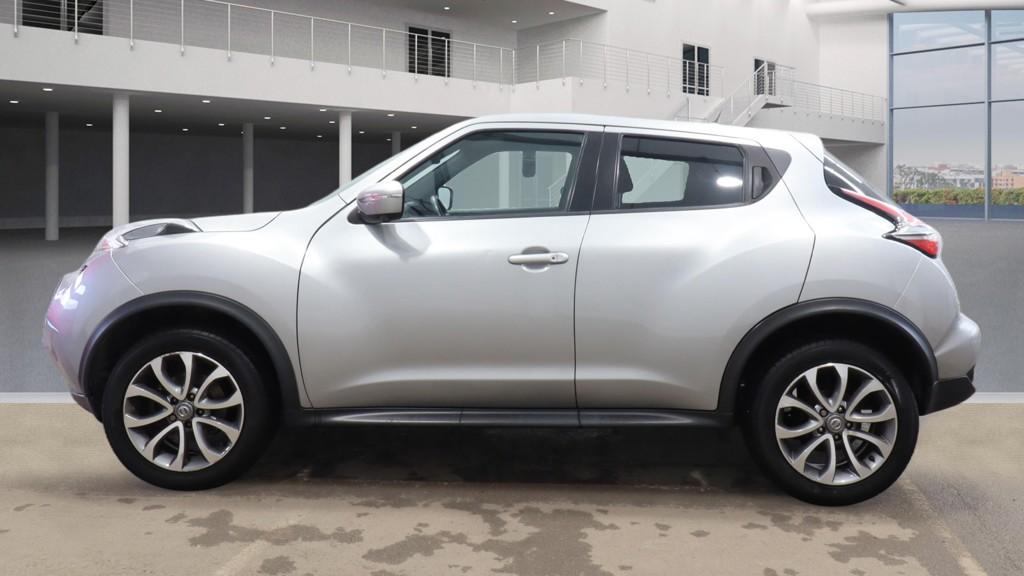 Nissan Juke 1.2 DIG-T Tekna SUV 5dr Petrol Manual Euro 6 (s/s) (115 ps)