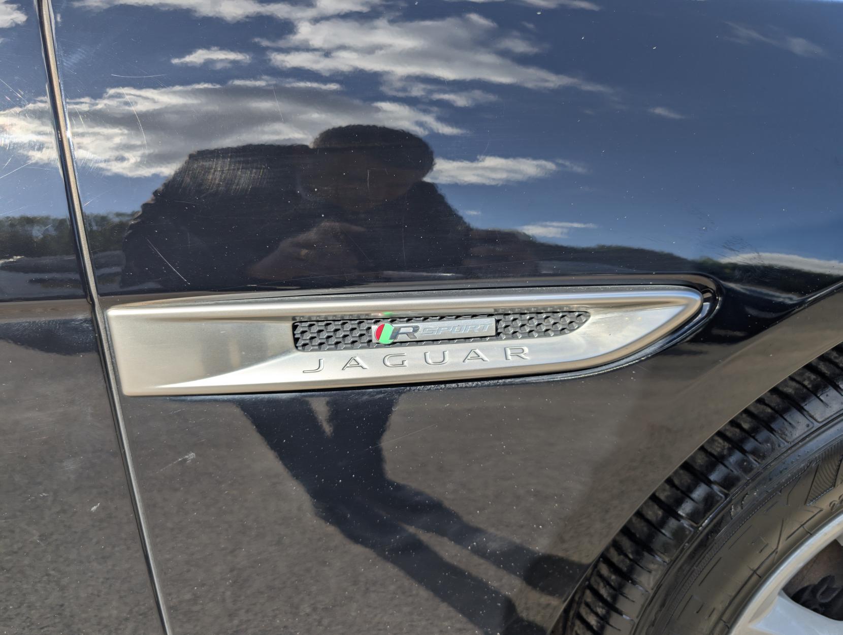 Jaguar XF 2.0d R-Sport Saloon 4dr Diesel Manual Euro 6 (s/s) (163 ps)