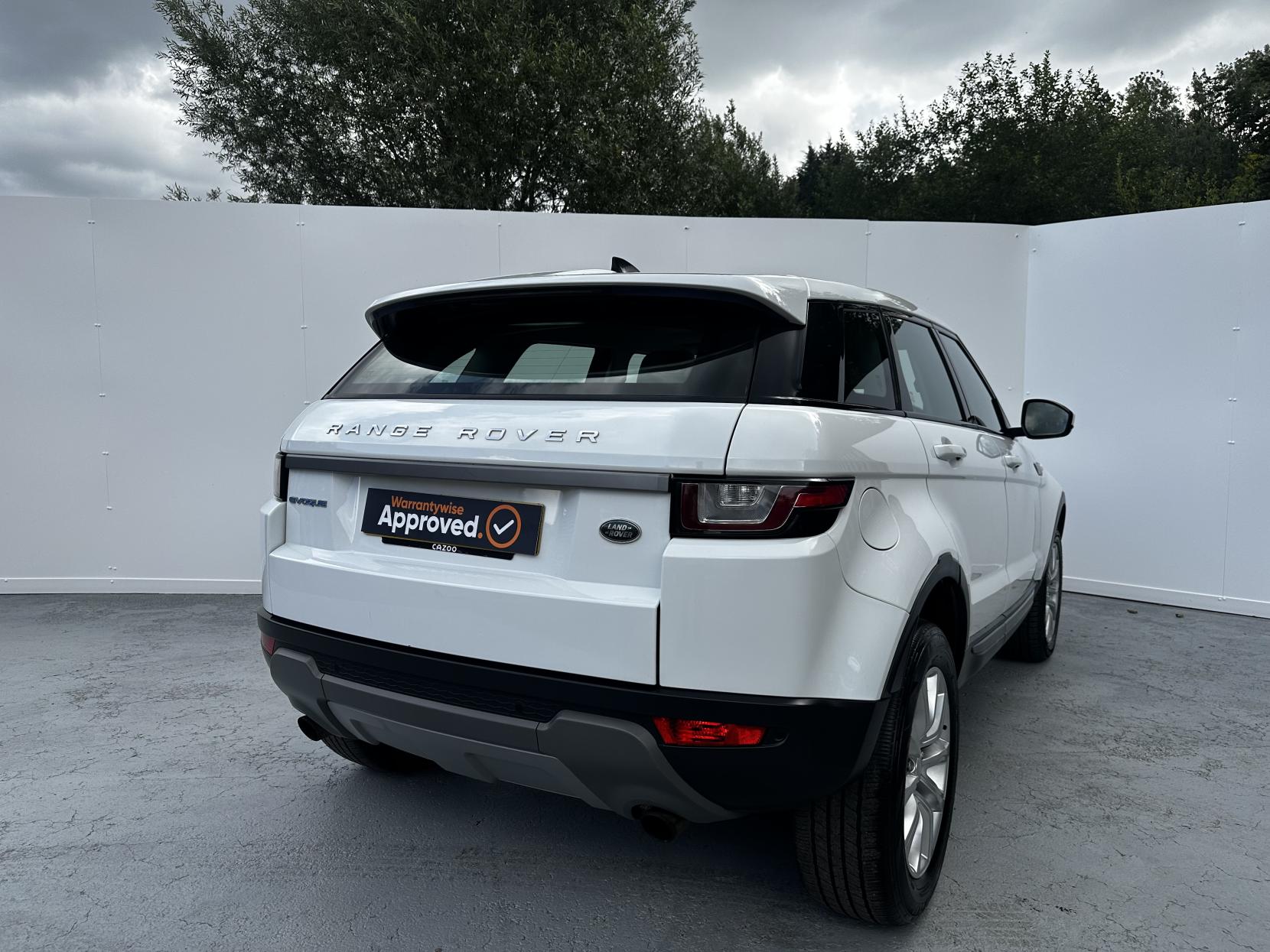 Land Rover Range Rover Evoque 2.0 eD4 SE SUV 5dr Diesel Manual FWD Euro 6 (s/s) (150 ps)