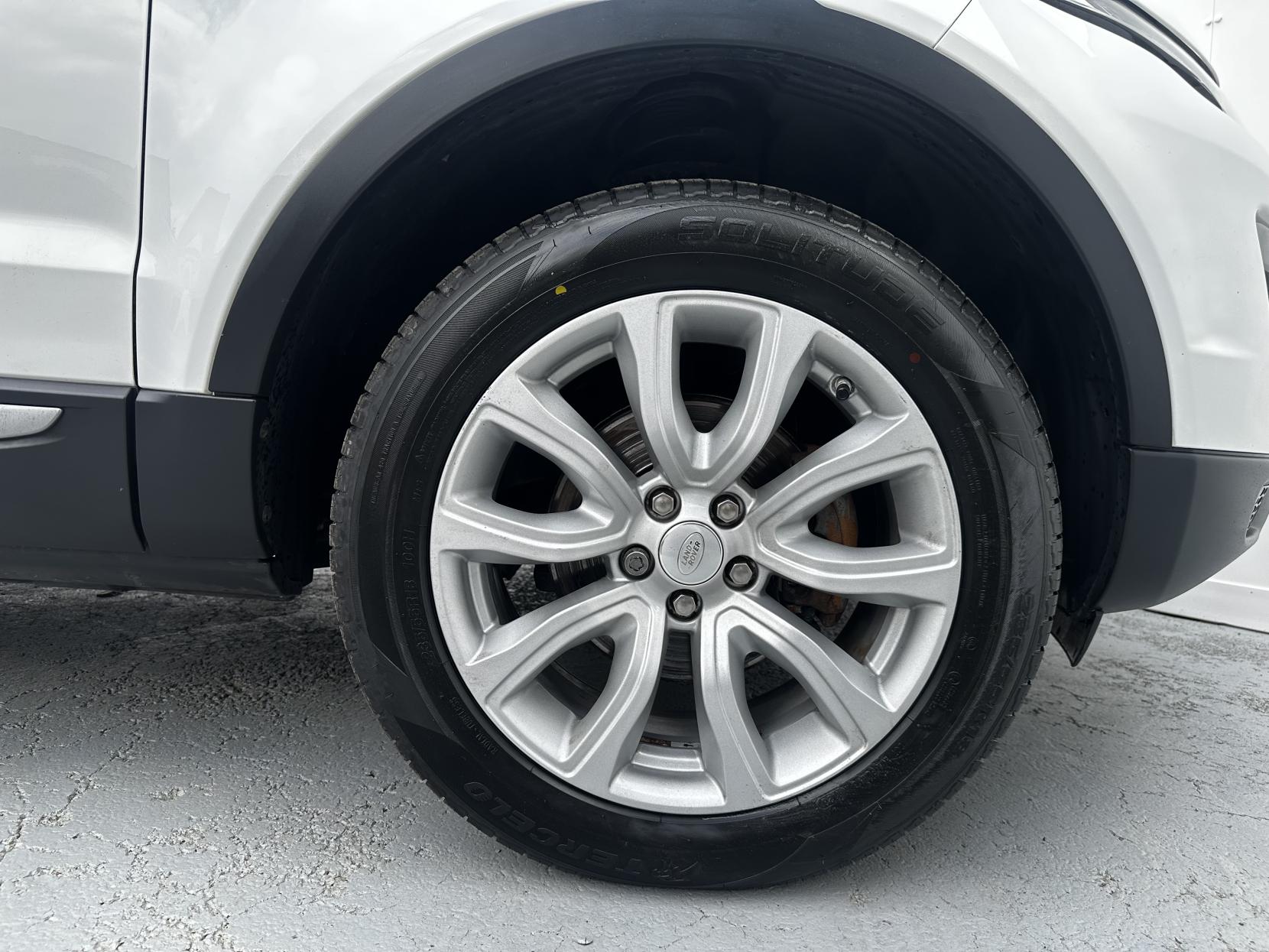 Land Rover Range Rover Evoque 2.0 eD4 SE SUV 5dr Diesel Manual FWD Euro 6 (s/s) (150 ps)