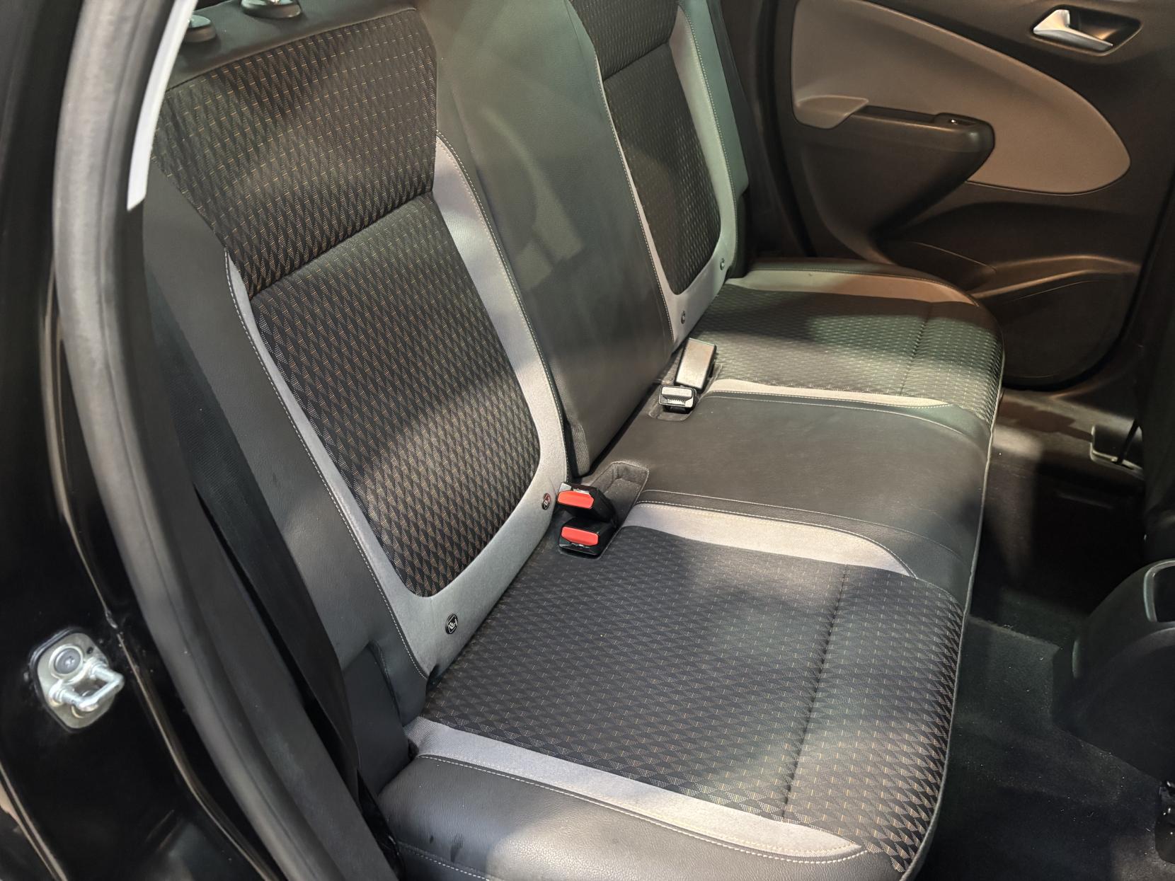 Vauxhall Crossland X 1.2 Elite SUV 5dr Petrol Manual Euro 6 (s/s) (83 ps)