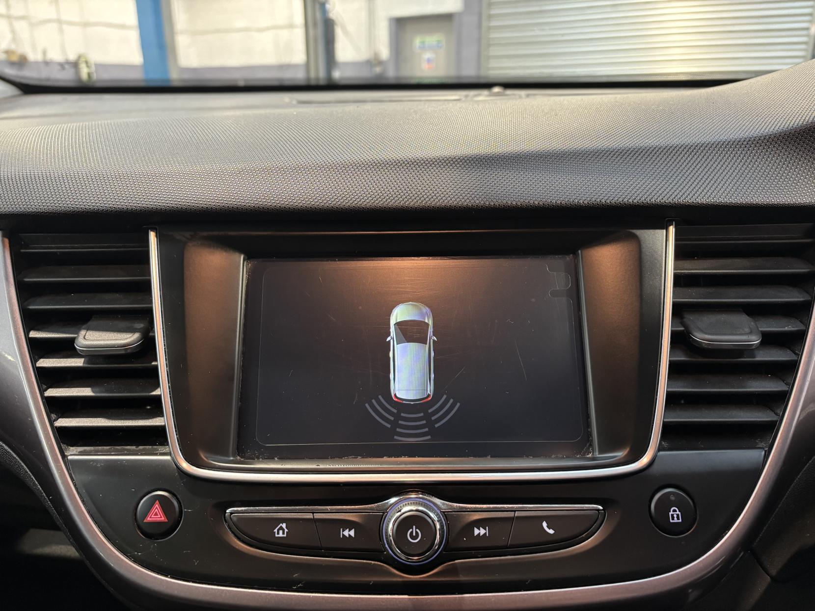 Vauxhall Crossland X 1.2 Elite SUV 5dr Petrol Manual Euro 6 (s/s) (83 ps)