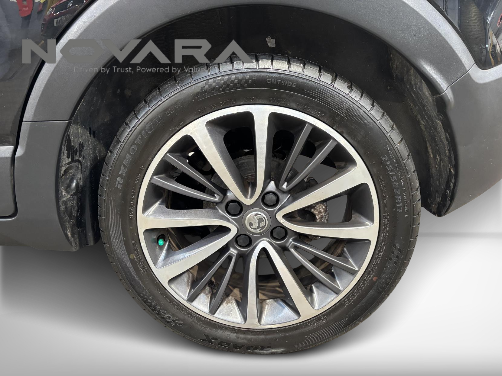 Vauxhall Crossland X 1.2 Elite SUV 5dr Petrol Manual Euro 6 (s/s) (83 ps)