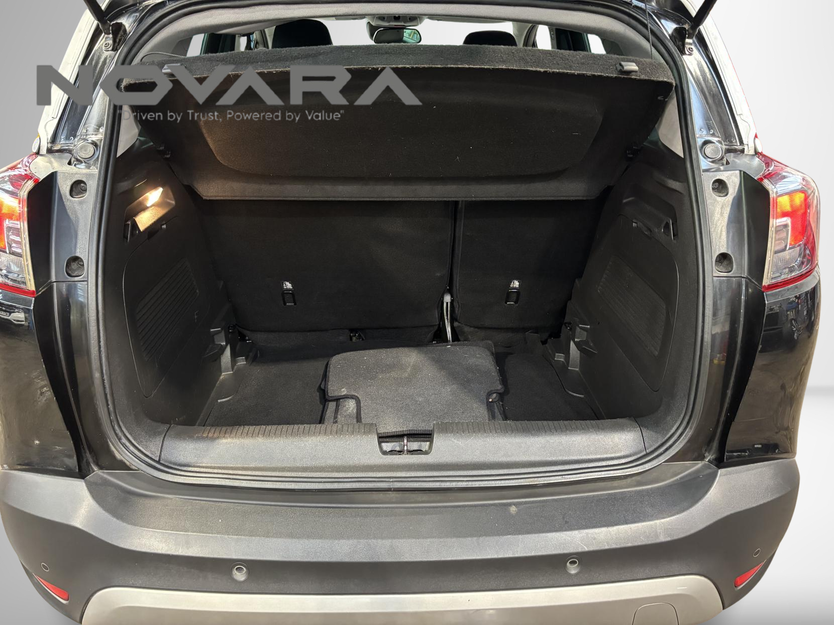 Vauxhall Crossland X 1.2 Elite SUV 5dr Petrol Manual Euro 6 (s/s) (83 ps)